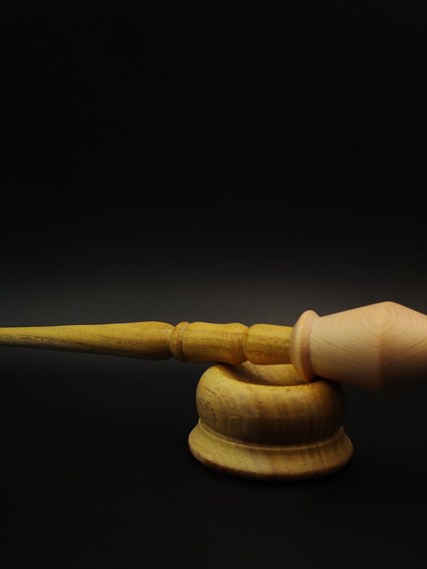 The Larch & Mulberry Blend: A Natural Spinning Harmony