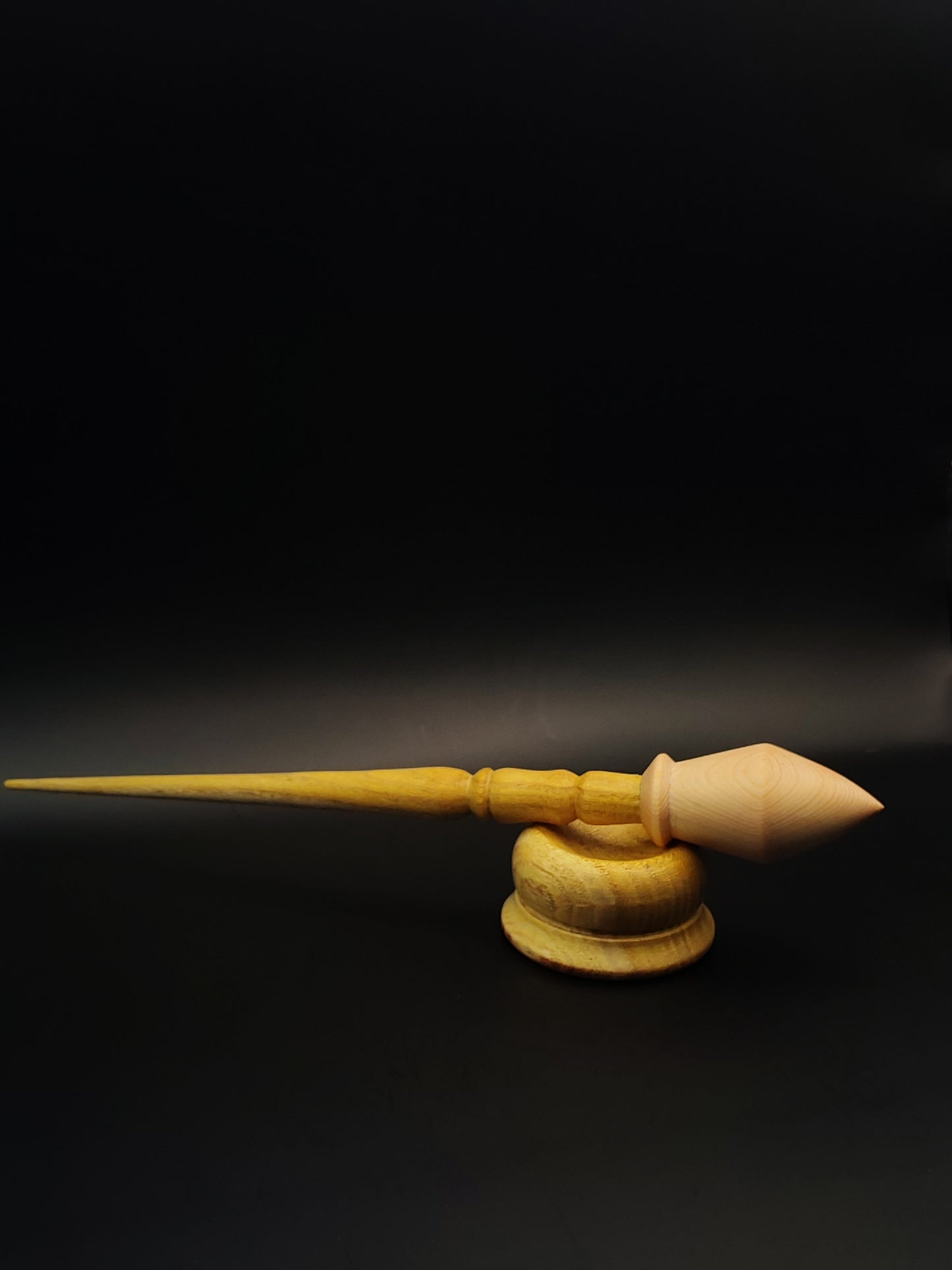 The Larch & Mulberry Blend: A Natural Spinning Harmony