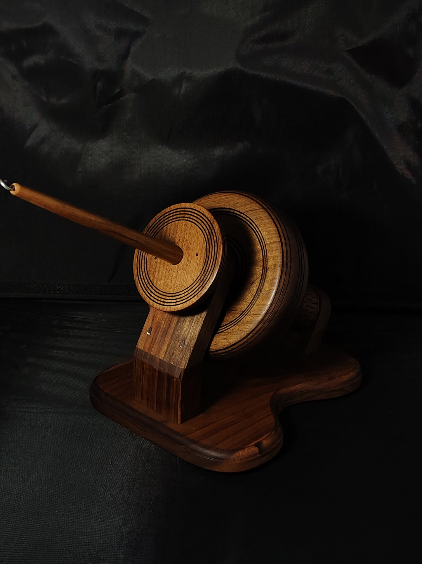 Walnut Kick Spindle – Removable Spindle & Bearing System