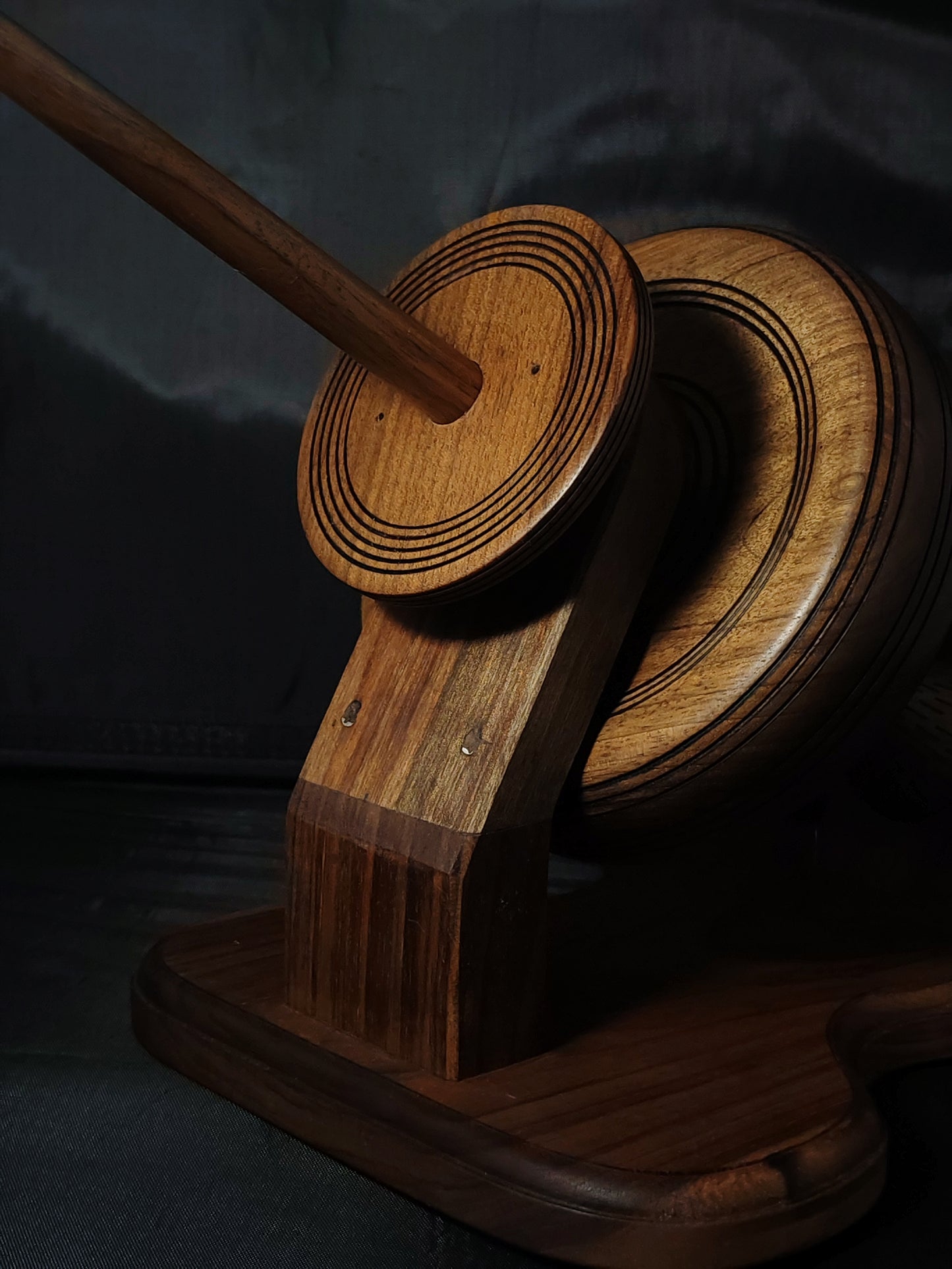 Walnut Kick Spindle – Removable Spindle & Bearing System