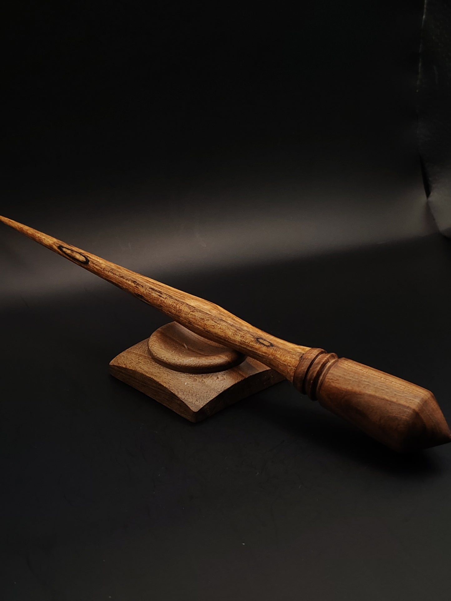 Goddess Support Spindle Set – Walnut Whorl & Alder Shaft – 30g / 1.06oz, 26cm / 10.2in – With Walnut Support Bowl | Organic Wax Finish