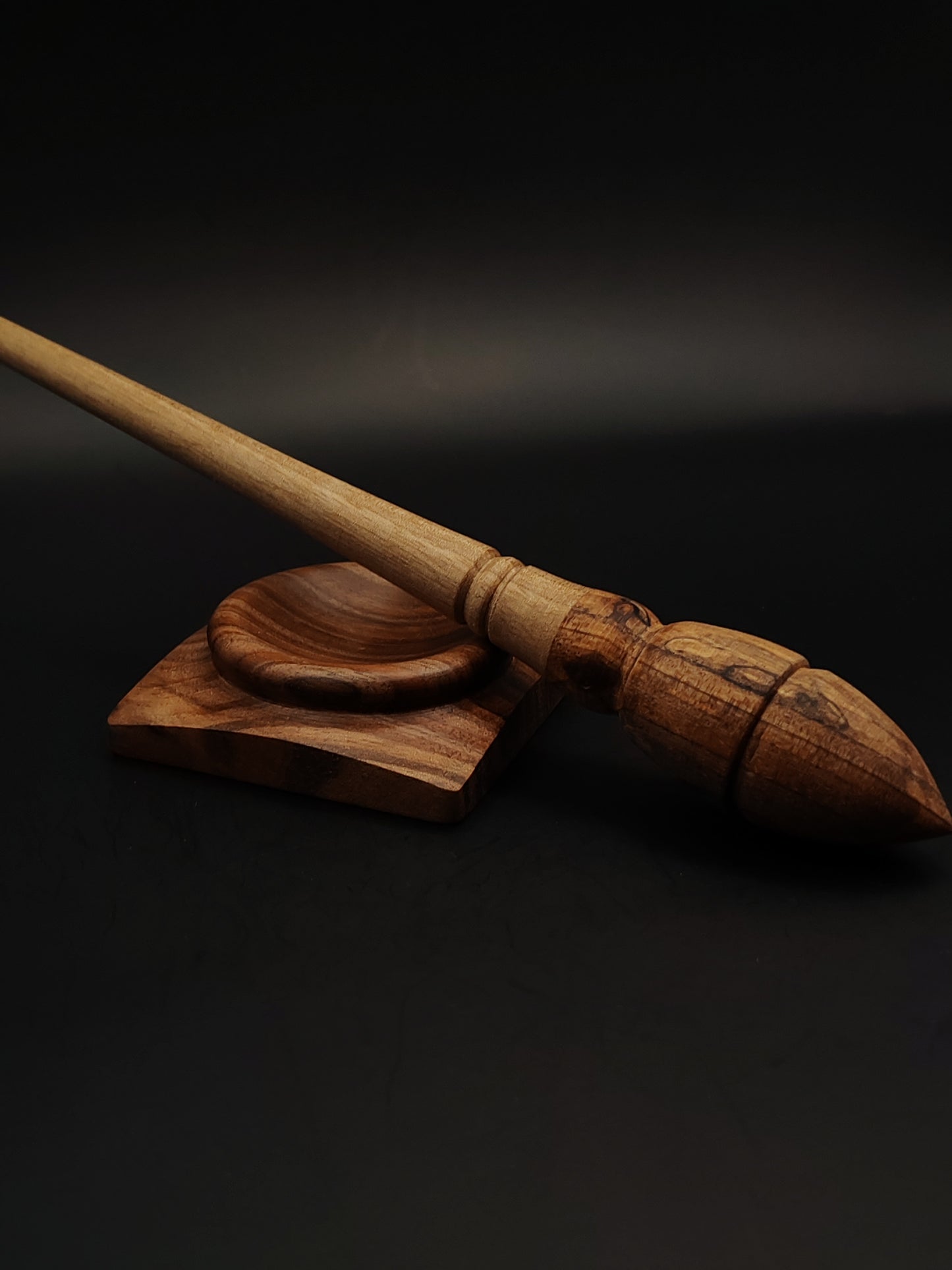 Goddess Spindle Set: Walnut (26.5 cm / 10.43 in, 21 g / 0.74 oz) with Walnut Support Bowl