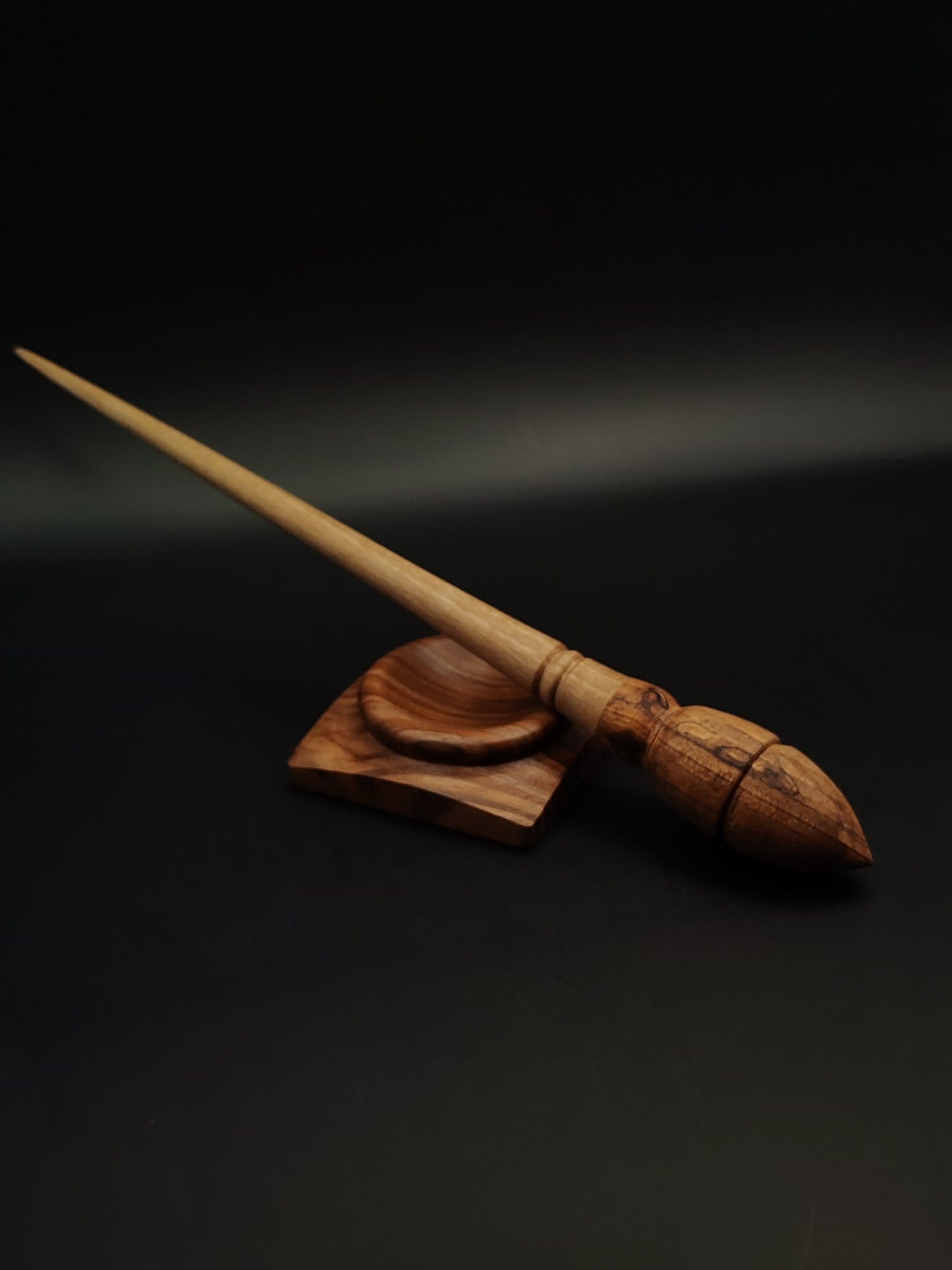 Goddess Spindle Set: Walnut (26.5 cm / 10.43 in, 21 g / 0.74 oz) with Walnut Support Bowl