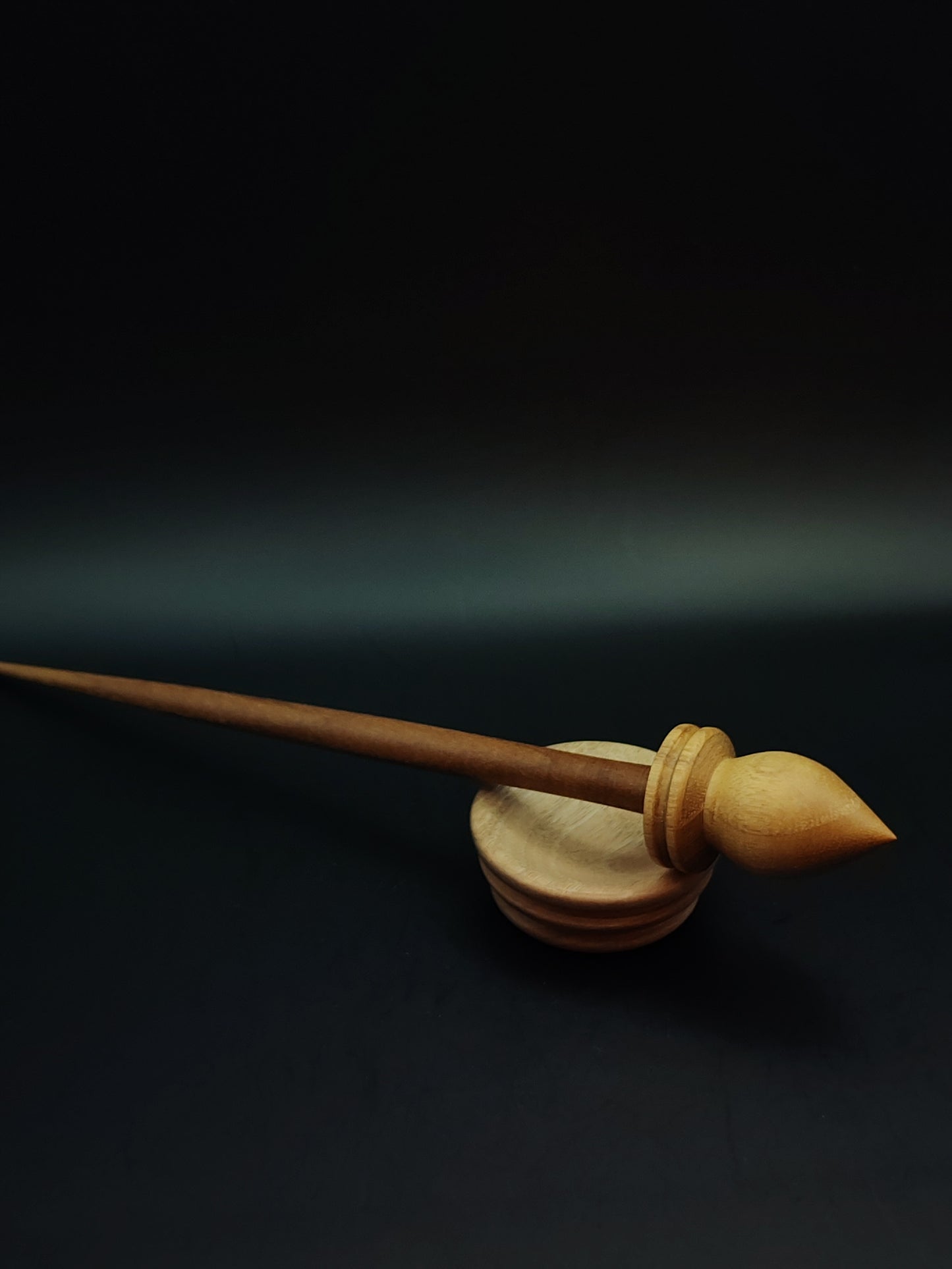 Support Spindle Set – Oak Whorl & Walnut Shaft – 21g / 0.74oz, 24.5cm / 9.6in – With Grey Walnut Support Bowl | Organic Wax Finish | Kravelli Spindles