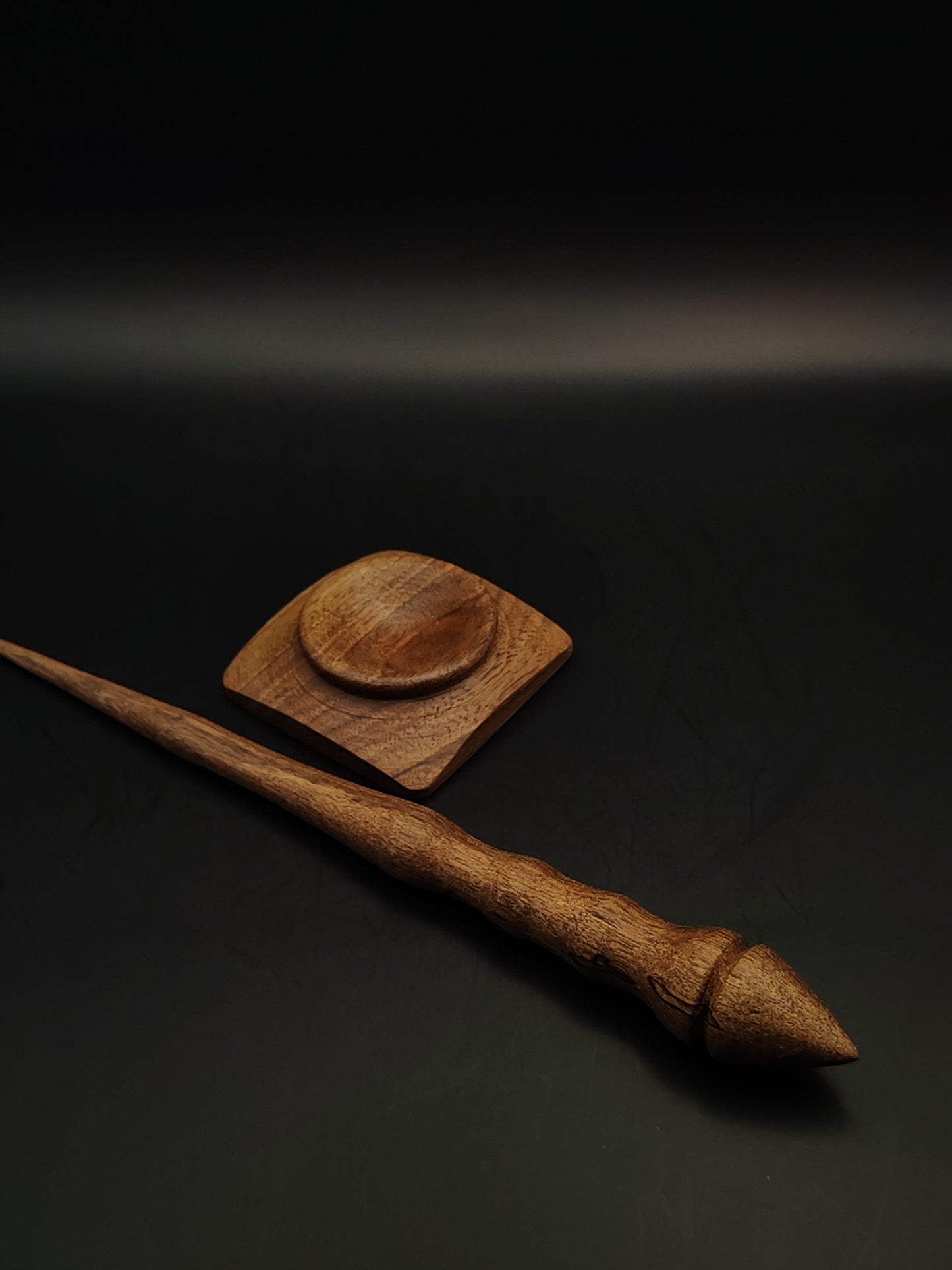 Goddess Support Spindle Set: Walnut Wood (24 cm / 9.45 in, 18 g / 0.63 oz) with Walnut Support Bowl