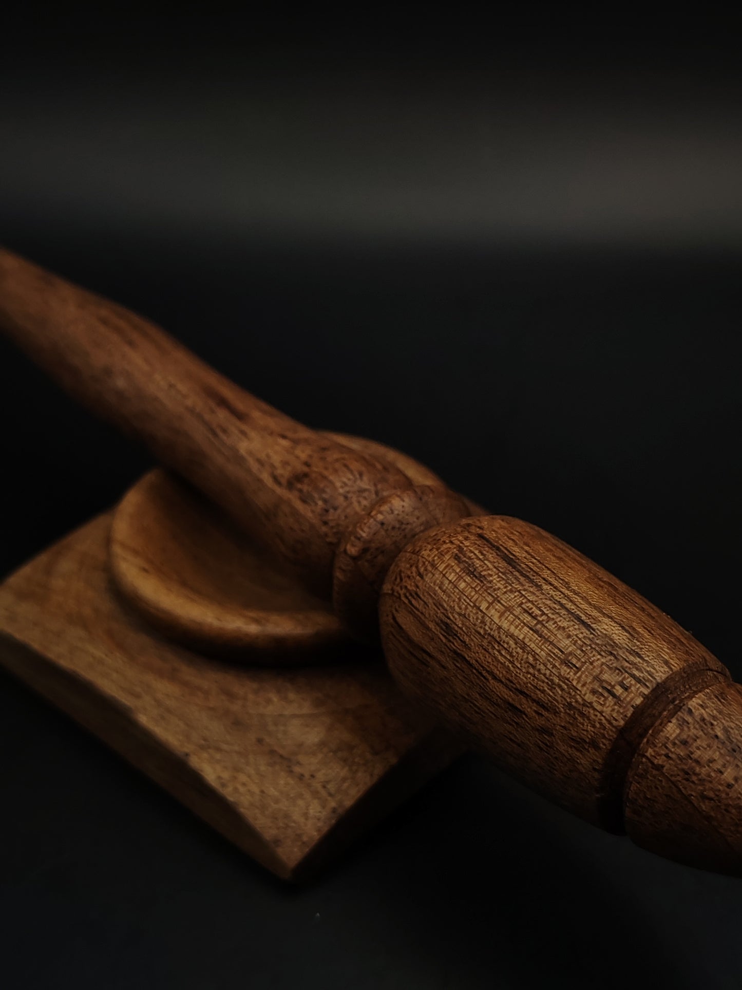 Goddess Support Spindle Set: Walnut Wood (24 cm / 9.45 in, 25 g / 0.88 oz) with Walnut Support Bowl