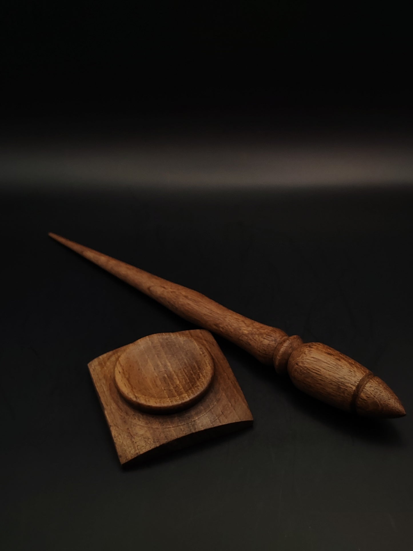 Goddess Support Spindle Set: Walnut Wood (24 cm / 9.45 in, 25 g / 0.88 oz) with Walnut Support Bowl