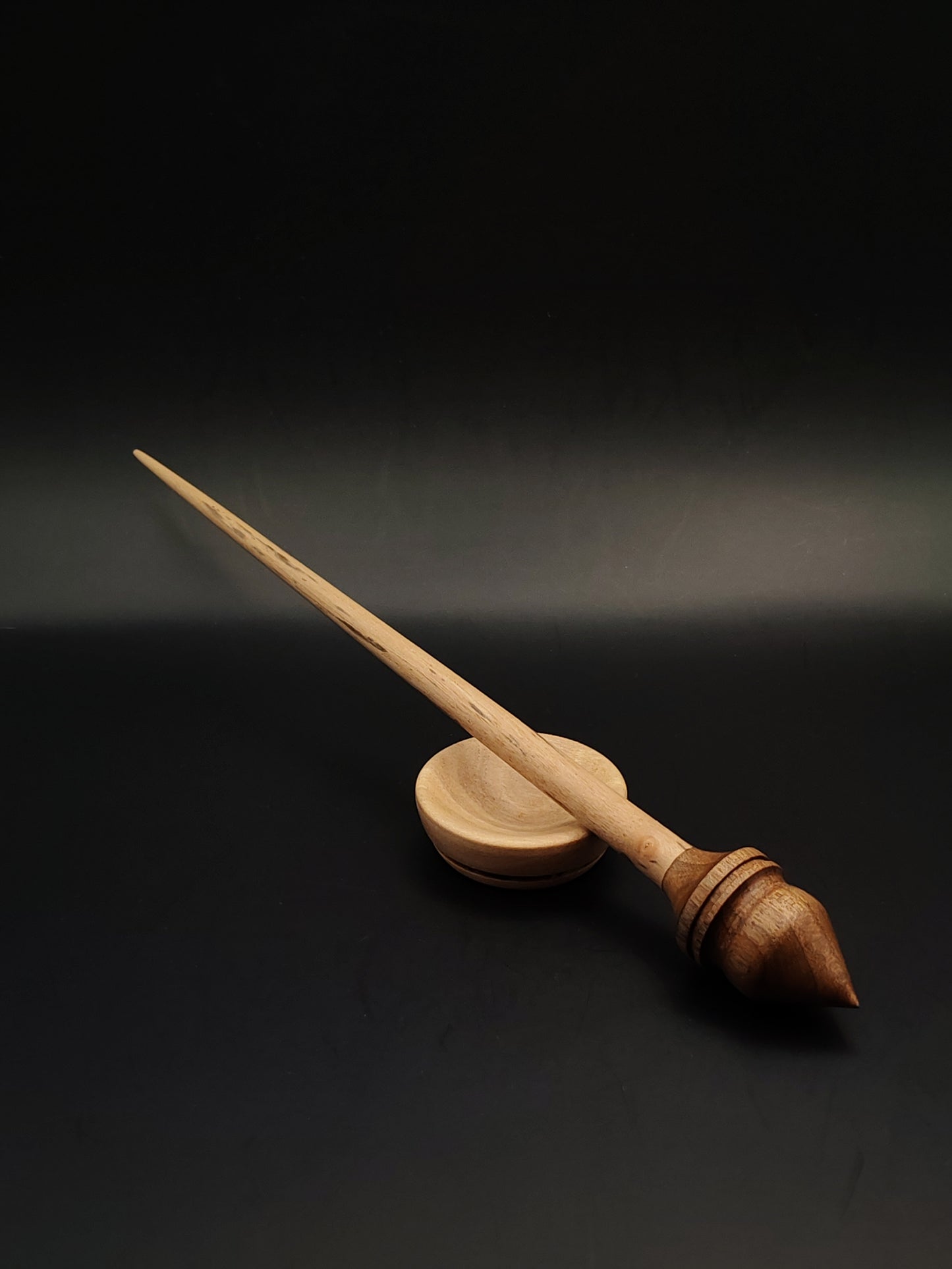 Support Spindle Set – Dark Walnut Whorl & White Walnut Shaft – 18g / 0.63oz, 26.5cm / 10.43in – With White Walnut Support Bowl | Lightweight Spindle for Fine Fibers | Kravelli Spindles