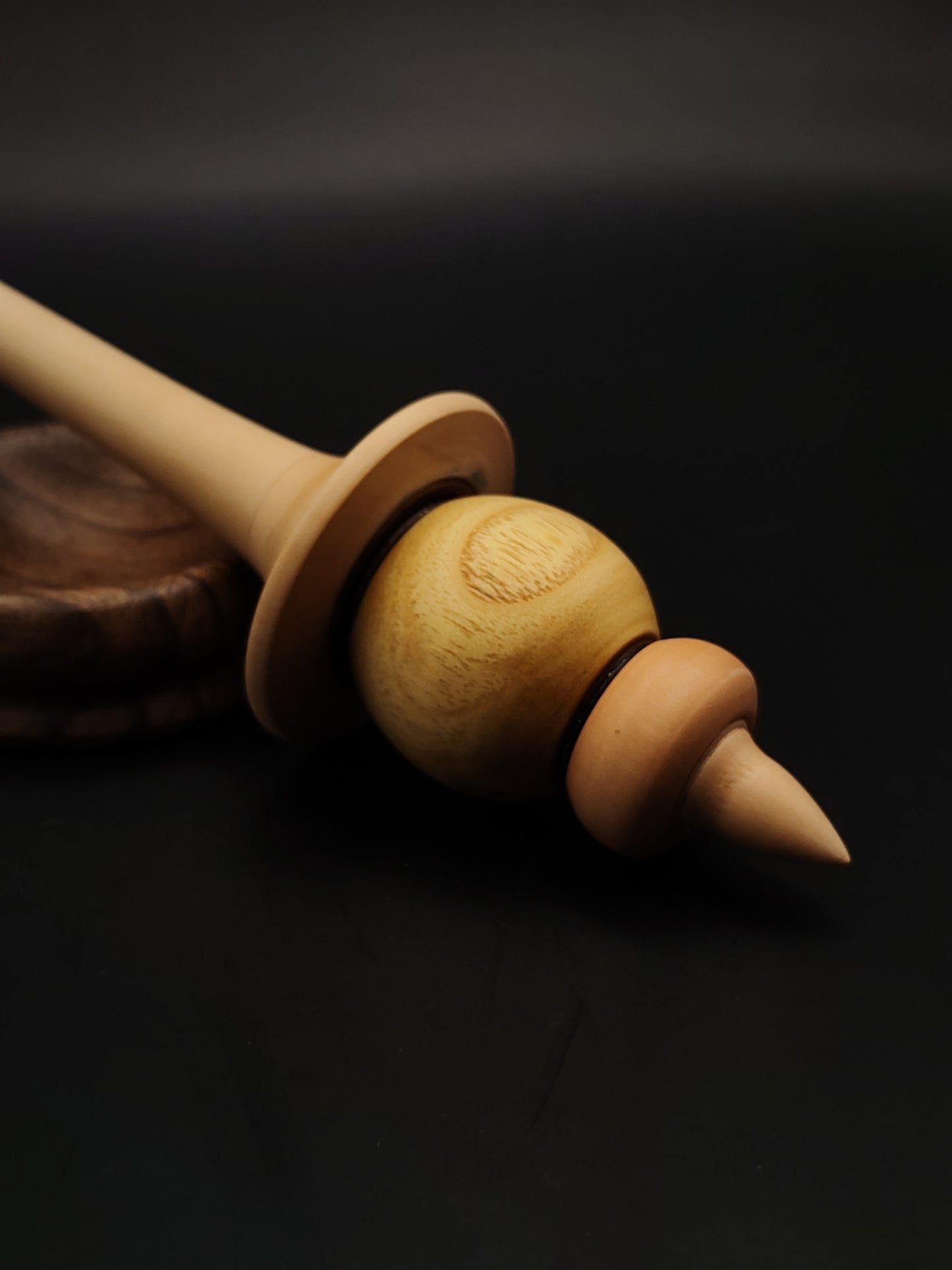 Support Spindle – Pear & Mulberry Wood – 25g / 0.88oz, 26.5cm / 10.43in – With Walnut Support Bowl | Balanced Spindle for Supported Spinning | Kravelli Spindles