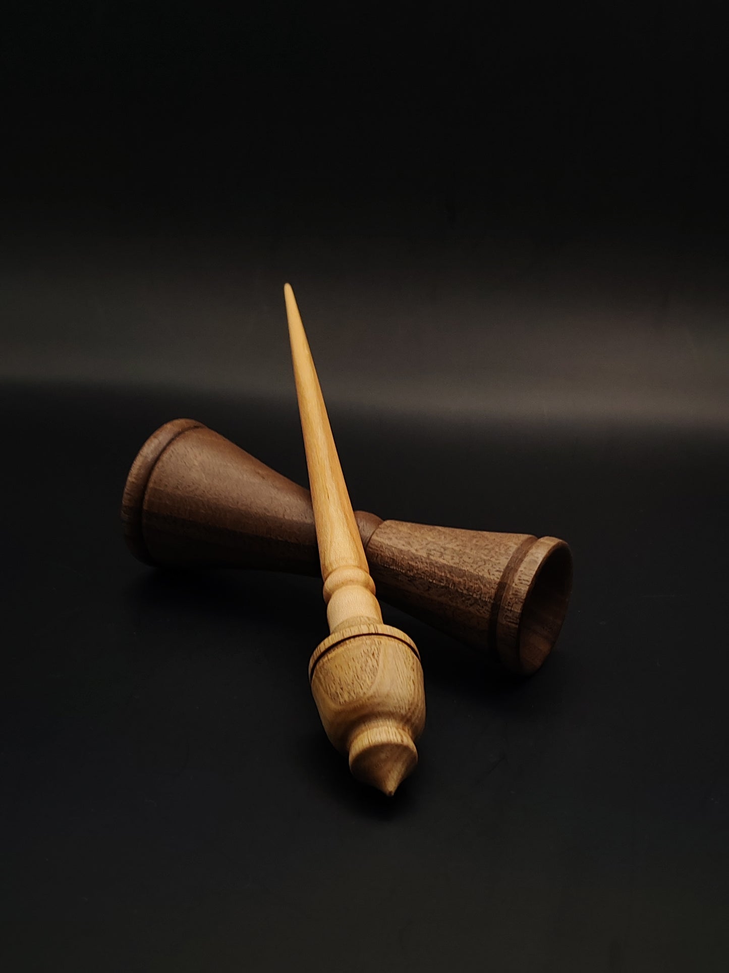 Oak Support Spindle Set – 19g / 0.67oz, 22cm / 8.66in – With Walnut Lap Support Bowl | Compact Lightweight Spindle for Supported Spinning | Kravelli Spindles