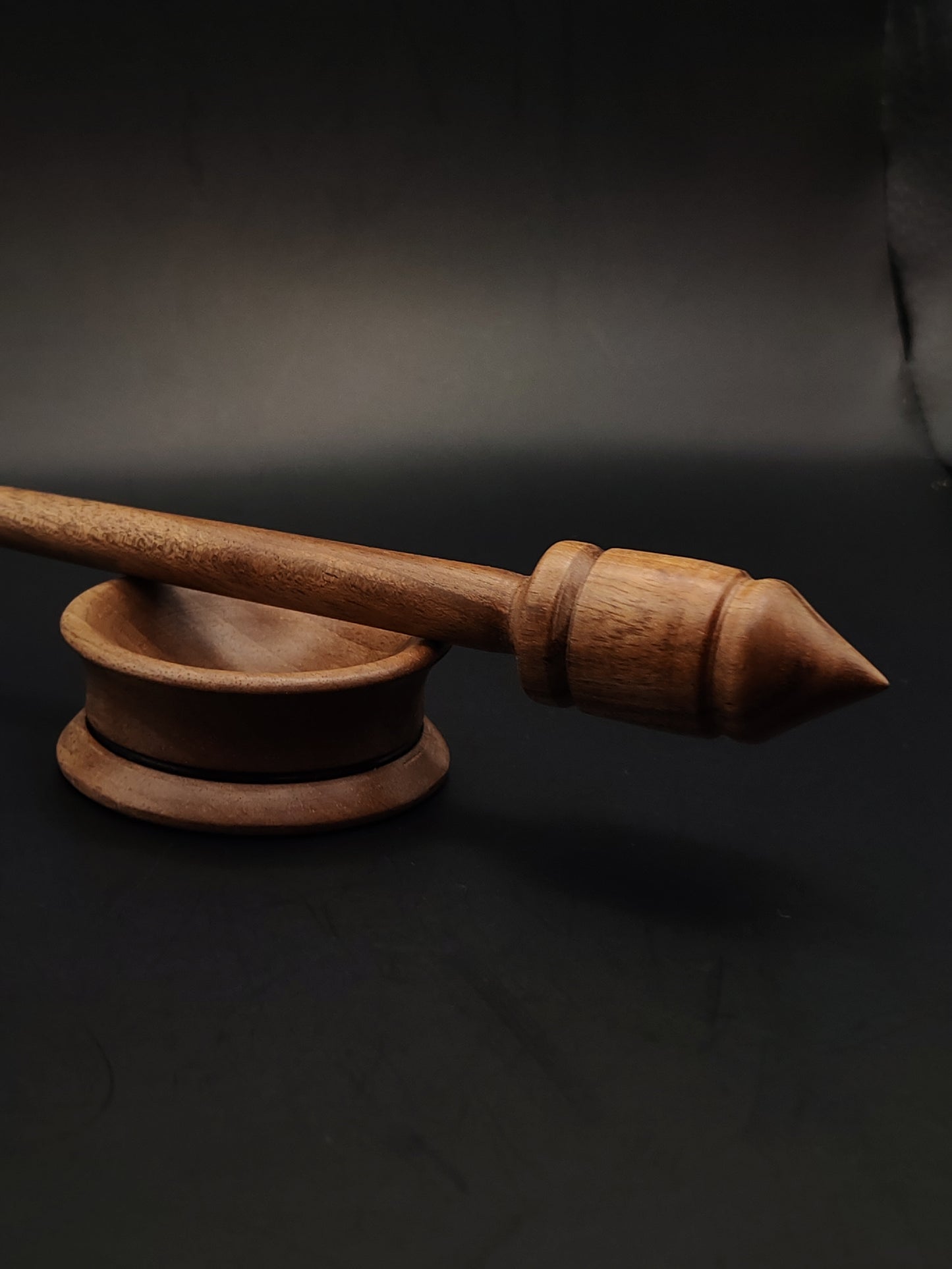 Walnut Support Spindle Set – 18g / 0.63oz, 25cm / 9.84in – With Walnut Support Bowl | Lightweight Spindle for Supported Spinning | Kravelli Spindles