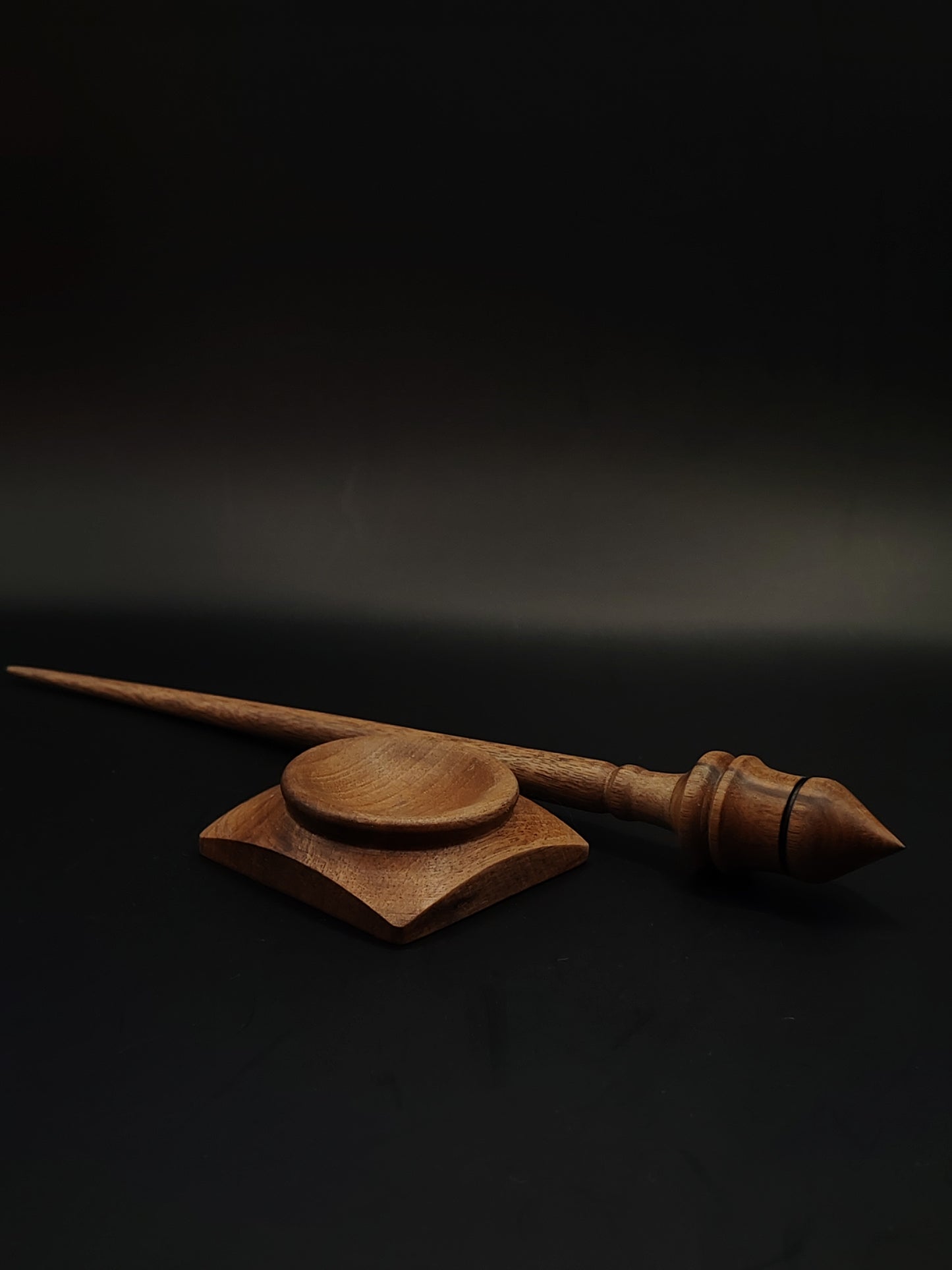 Support Spindle – 19g / 0.67oz, 26cm / 10.23in – Walnut Wood | With Walnut Support Bowl | Balanced Lightweight Spindle Set | Kravelli Spindles