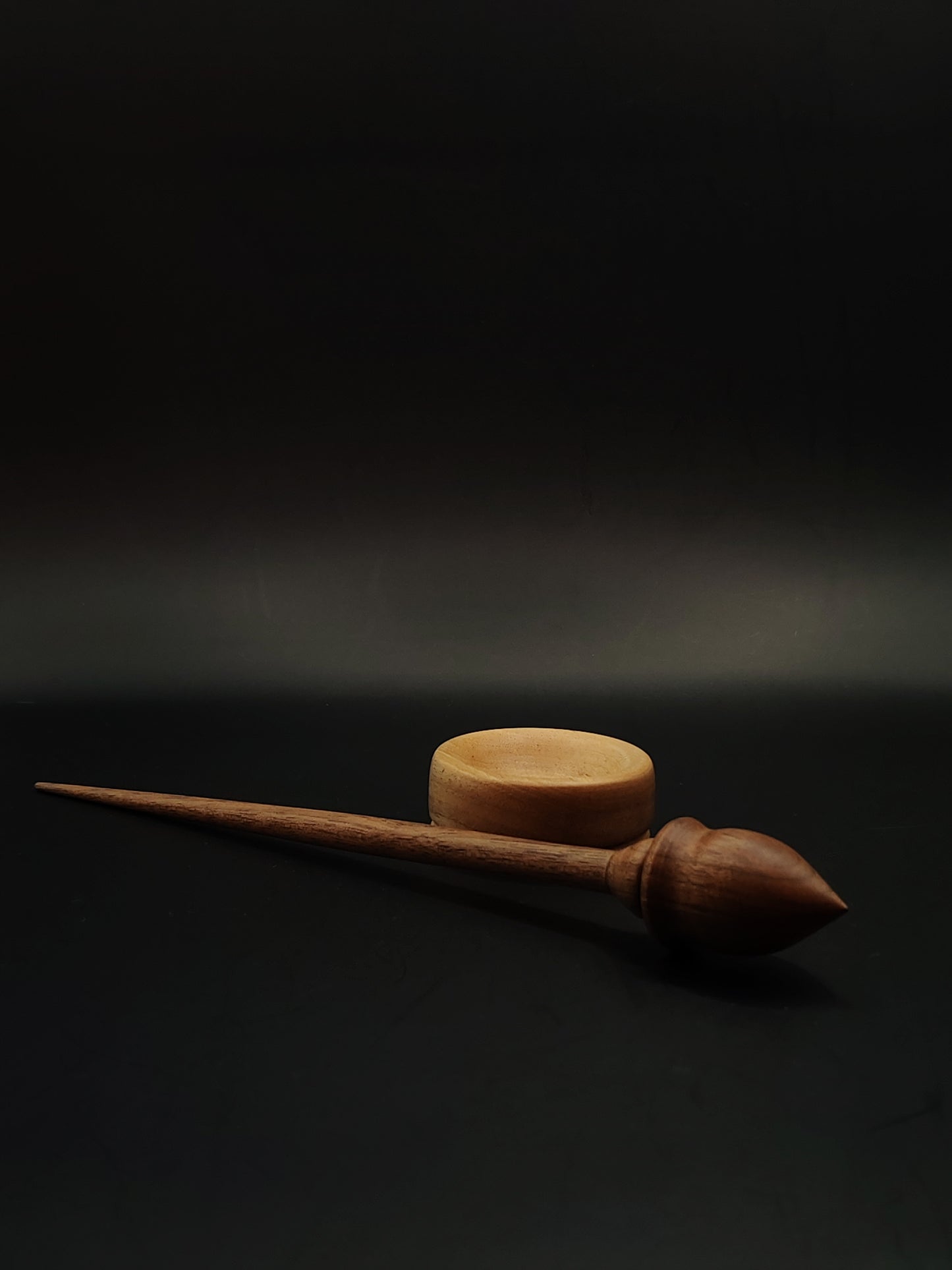 Support Spindle – 16g / 0.56oz, 24.5cm / 9.64in – Walnut Wood with Grey Walnut Bowl | Lightweight Spindle for Fine Yarn | Kravelli Spindle Set