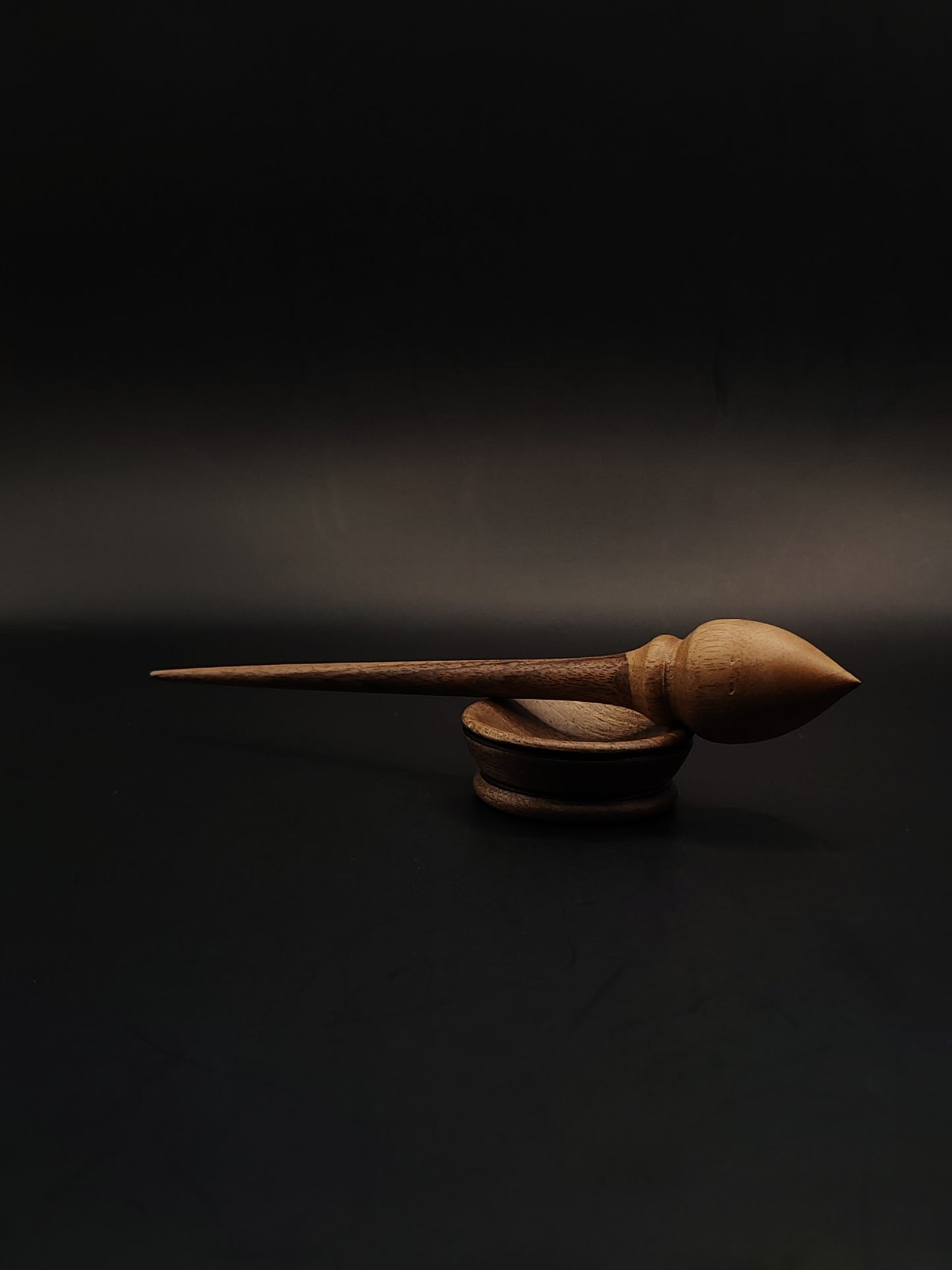 Mini Support Spindle for Yarn Spinning – 10g / 16.5cm with Walnut Bowl | Compact & Portable Spinning Tool