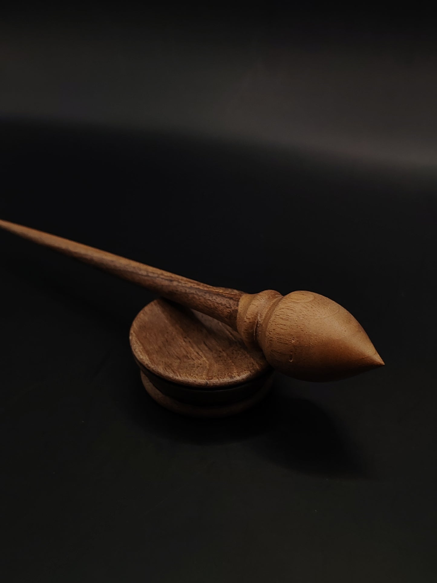 Mini Support Spindle for Yarn Spinning – 10g / 16.5cm with Walnut Bowl | Compact & Portable Spinning Tool