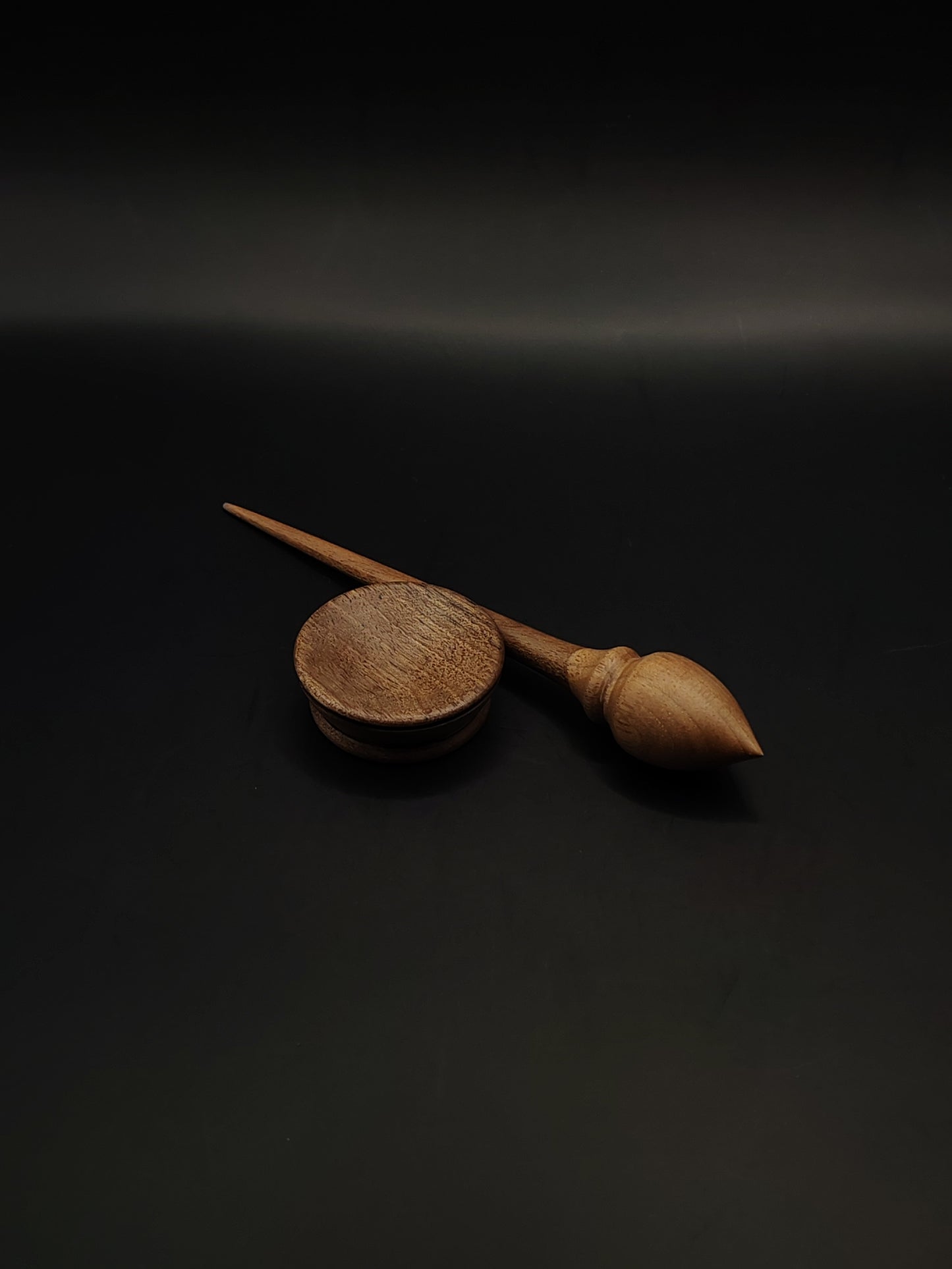 Mini Support Spindle for Yarn Spinning – 10g / 16.5cm with Walnut Bowl | Compact & Portable Spinning Tool