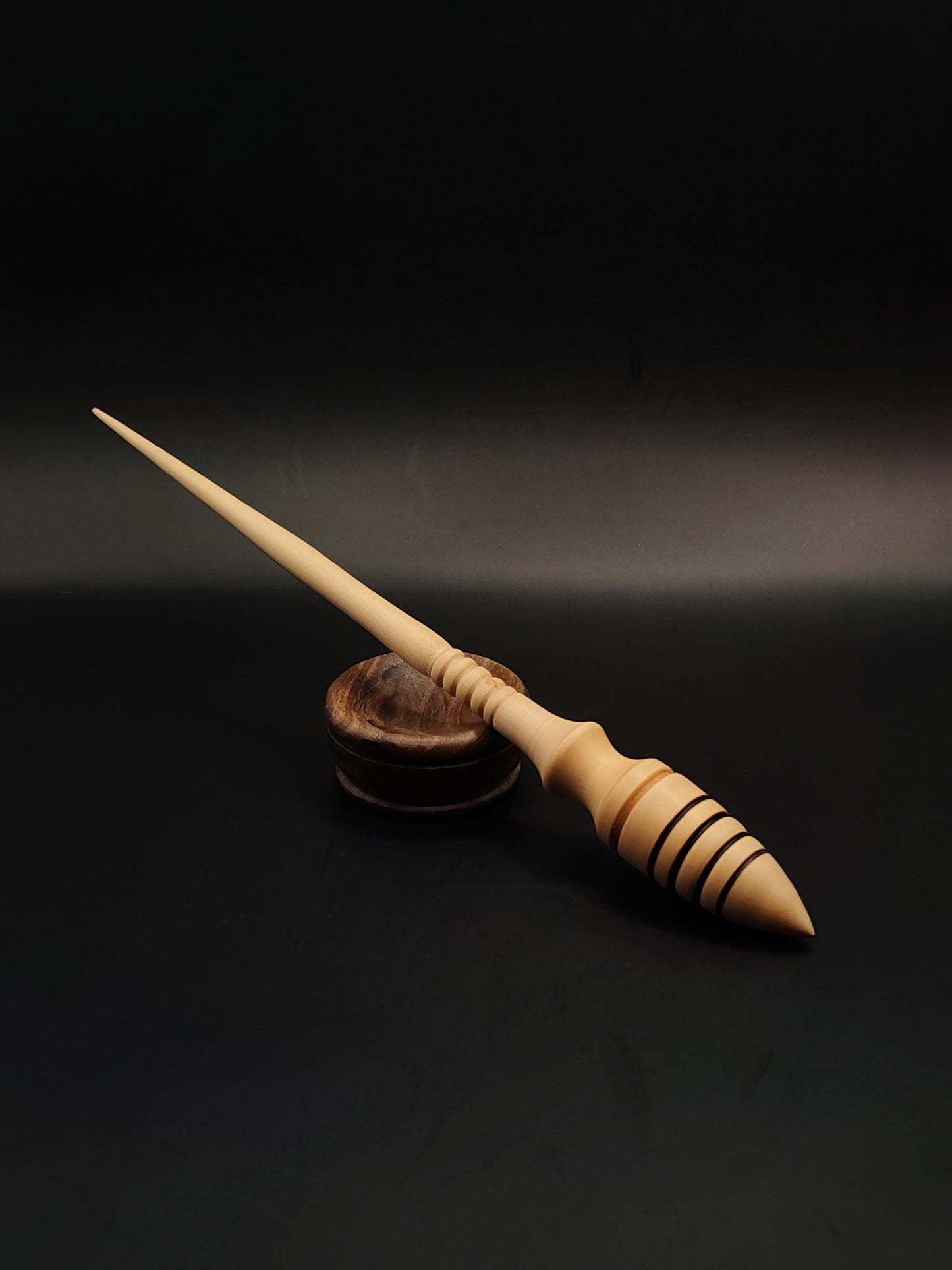 Artisan Support Spindle for Yarn Spinning – 21g / 0.74oz – 26cm / 10.2in | Set with Walnut Support Bowl