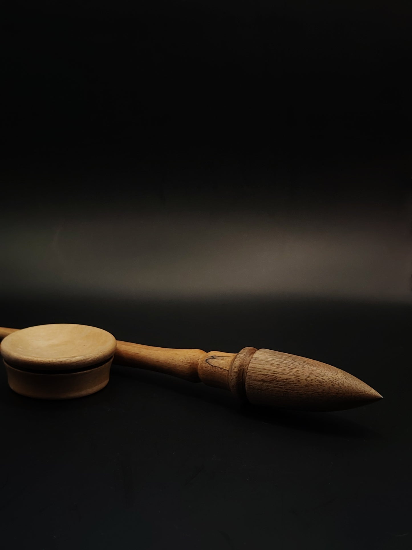 Support Spindle for Yarn Spinning – Alder Shaft & Grey Walnut Whorl (27.5 cm, 26 g) | Artisan Goddess Spindle Set with Pear Support Bowl