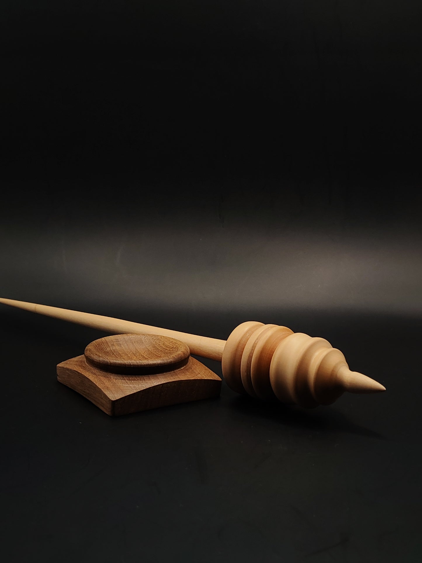 Pear Support Spindle for Plying & Art Yarn – 38g / 1.34oz – 30cm / 11.8in | Set with Walnut Support Bowl