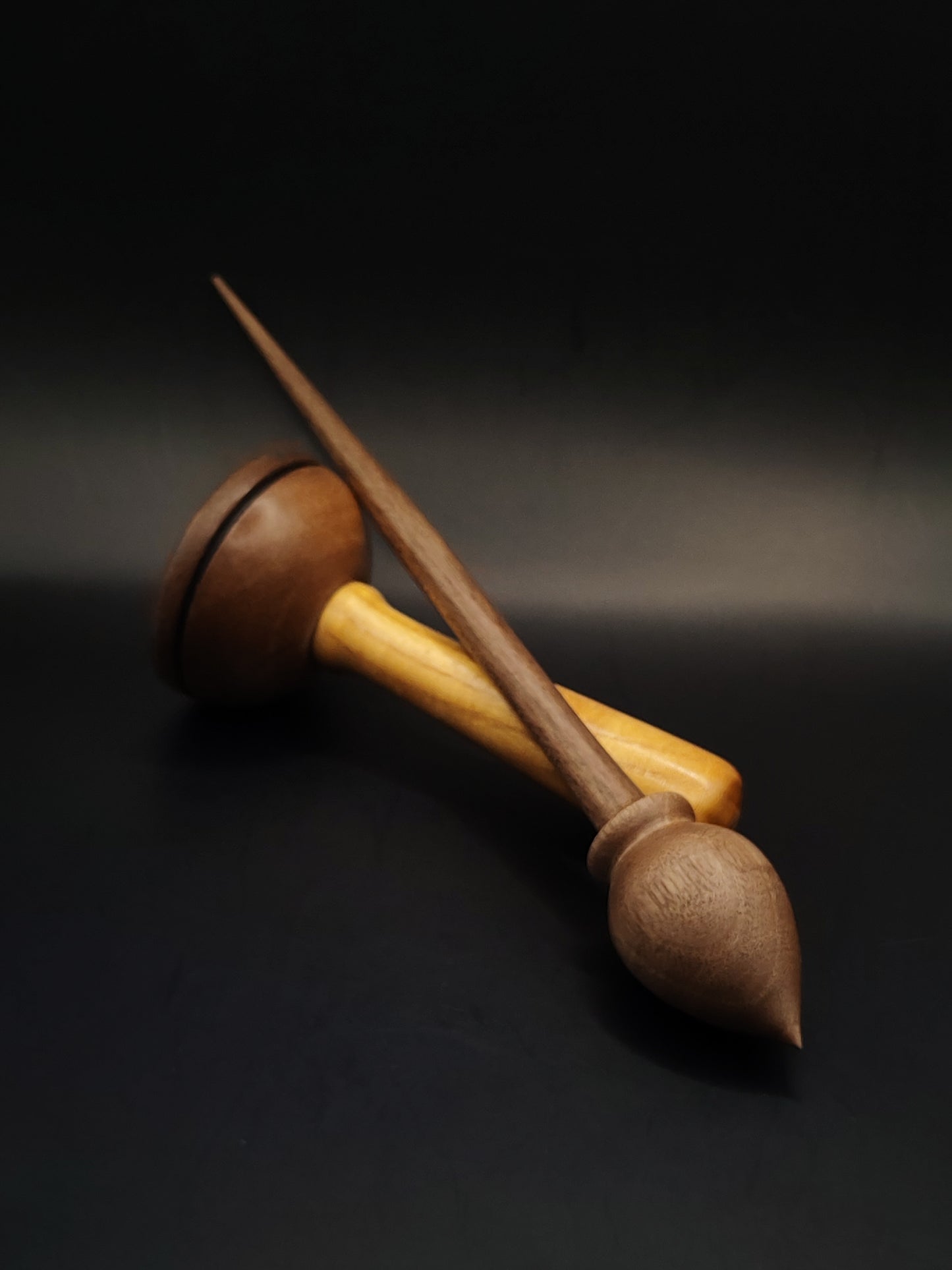 Support Spindle for Yarn Spinning – 31g / 27cm (1.09oz / 10.6in) – Walnut Wood + Mulberry & Walnut Lap Support Bowl Set