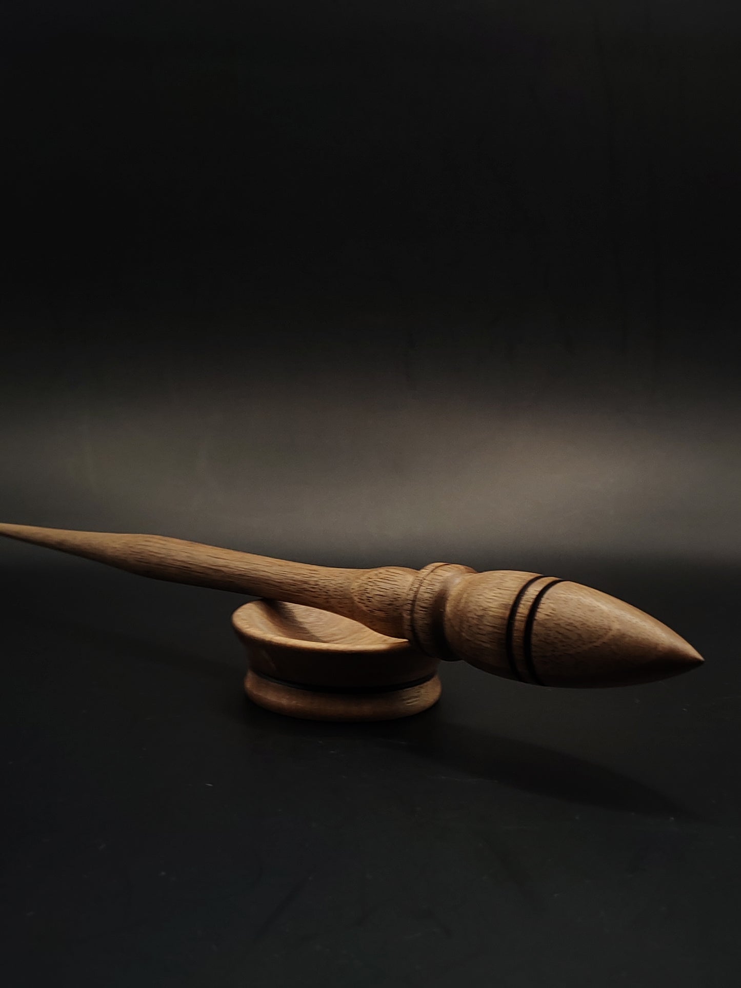 Support Spindle for Yarn Spinning – 25g / 26cm (0.88oz / 10.2in) – Walnut Wood with Matching Support Bowl