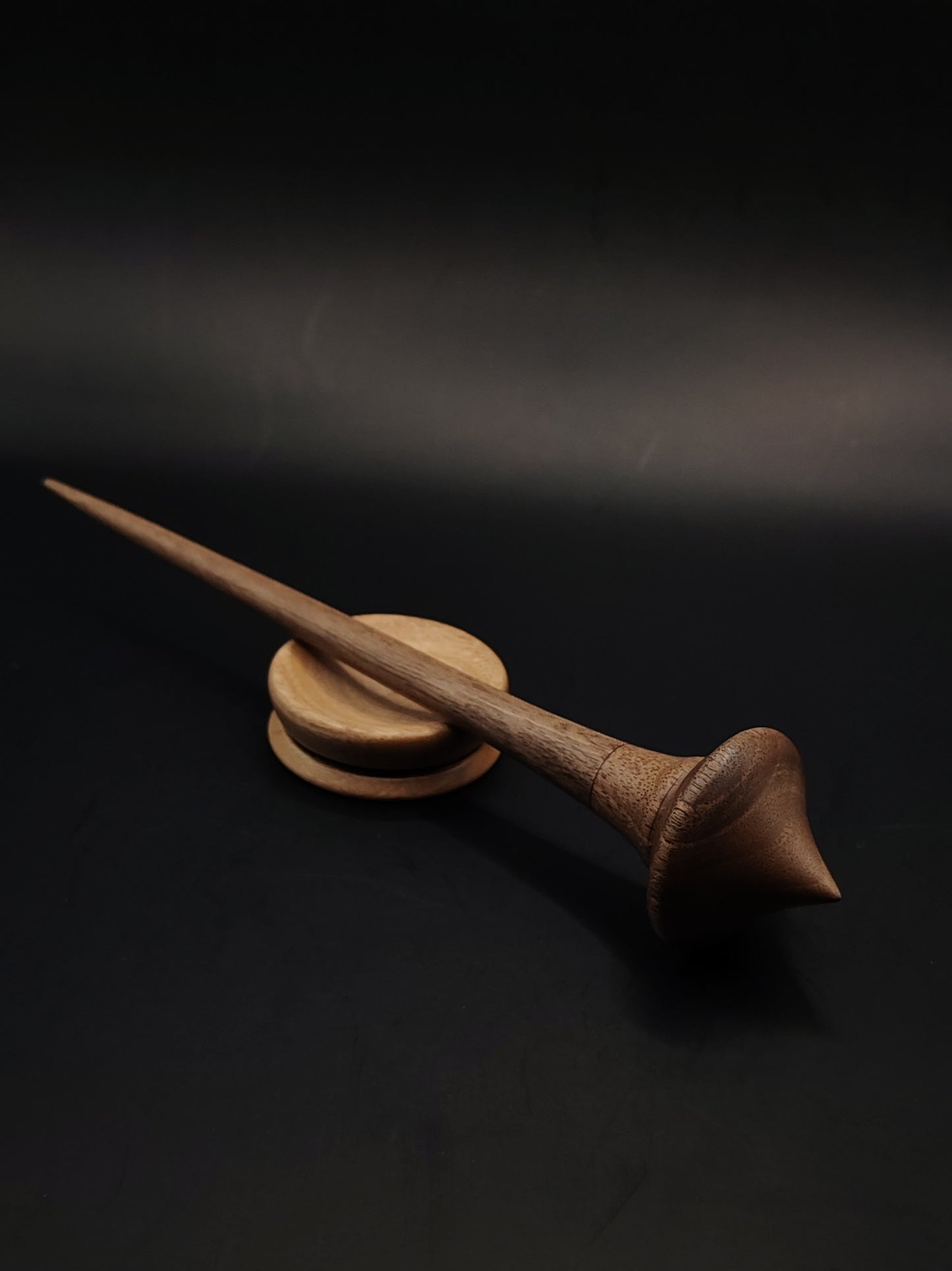 Support Spindle Set: Walnut (20.5 cm / 8.07 in, 19 g / 0.67 oz) with Grey Walnut Support Bowl