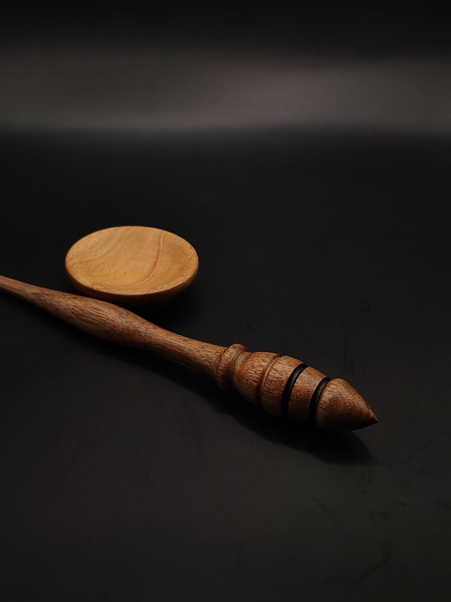 Support Spindle for Yarn Spinning – Artisan Walnut Wood | 23.5 cm (23 g) | Set with Walnut Support Bowl | Handcrafted by Kravelli