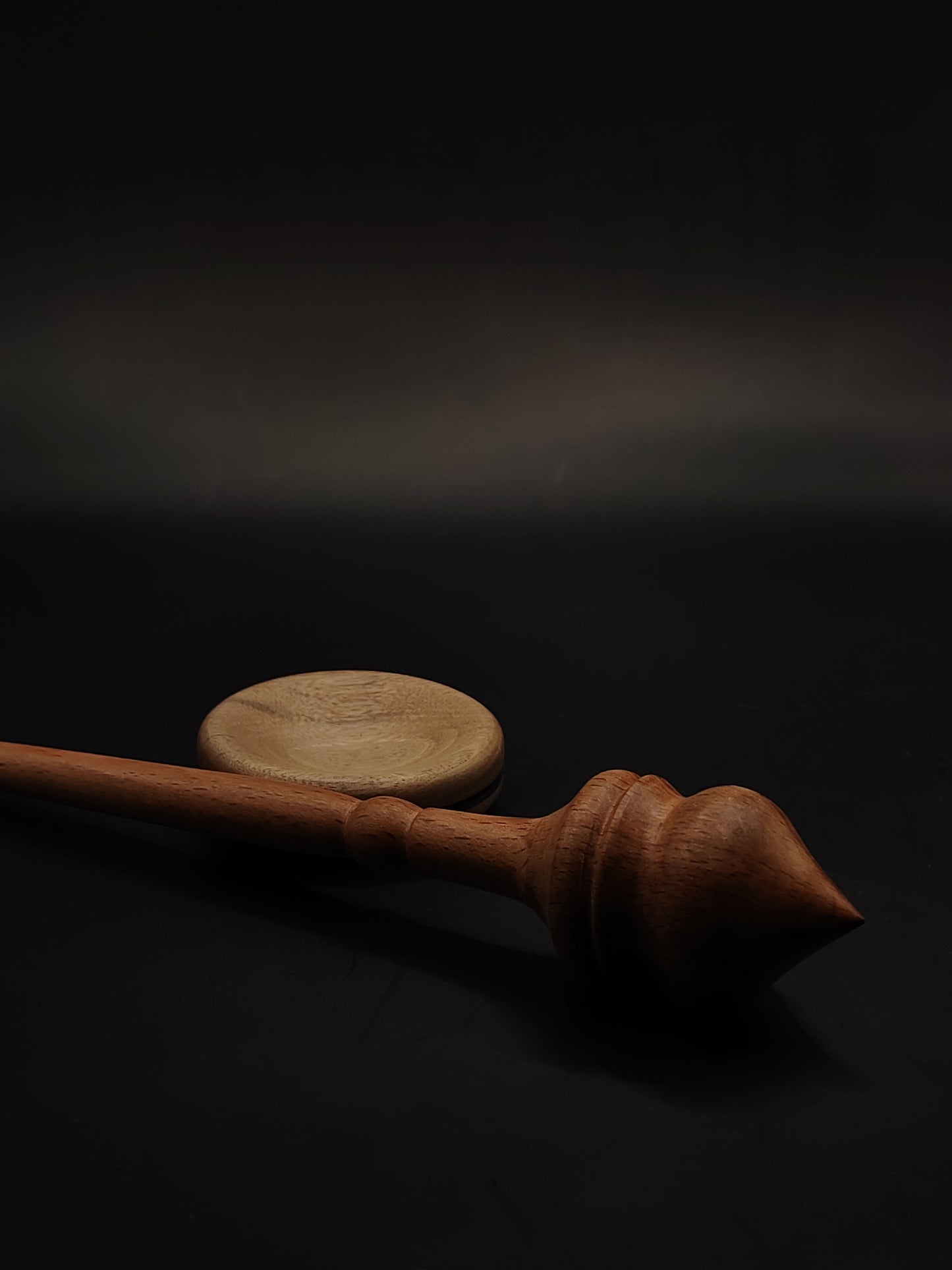 Support Spindle – Red Beech Wood (24.5 cm / 9.6″, 23 g / 0.81 oz) + Grey Spinning Bowl | Artisan Handmade by Kravelli