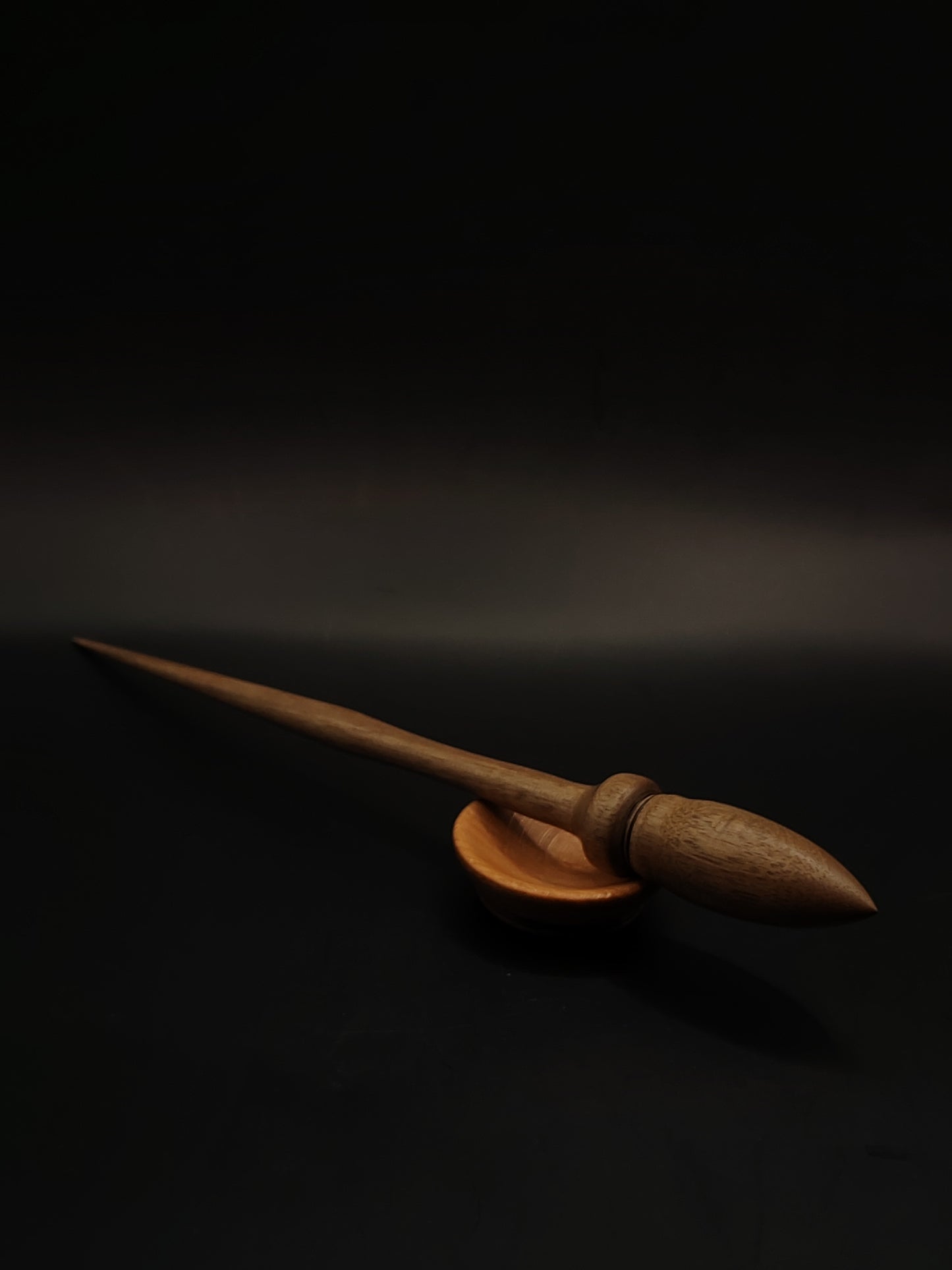 Artisan Support Spindle Set: Walnut Wood (26.5 cm / 10.43 in, 25 g / 0.88 oz) with Beech Support Bowl