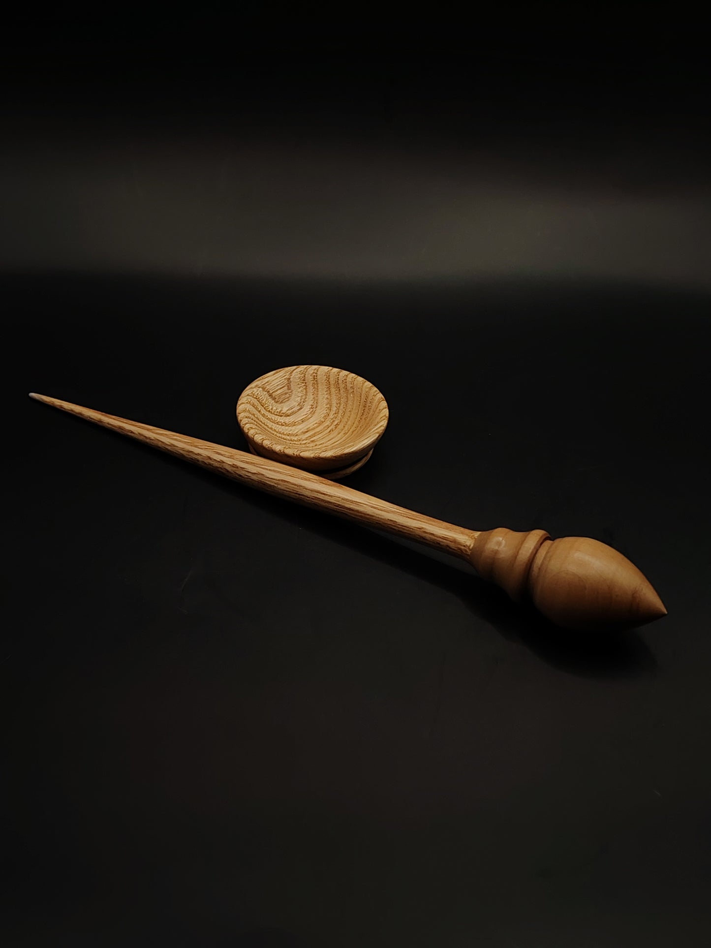 Support Spindle – Walnut Whorl & Chestnut Shaft (26.5 cm, 26 g) with Chestnut Bowl | Handcrafted for Yarn Spinning | Kravelli