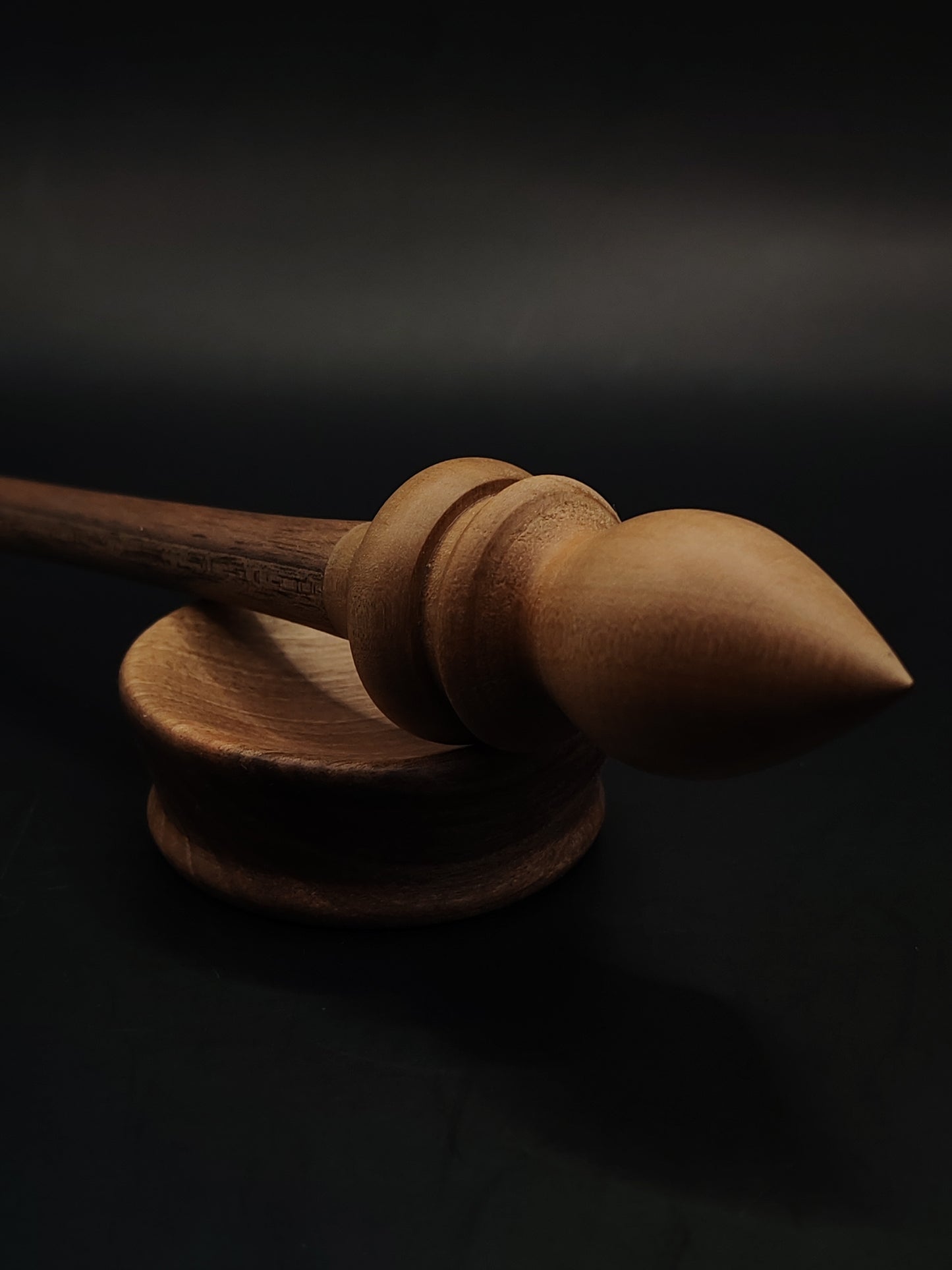 Support Spindle – Walnut Shaft & Pear Whorl, 27 cm / 10.6″, 22 g + Bowl