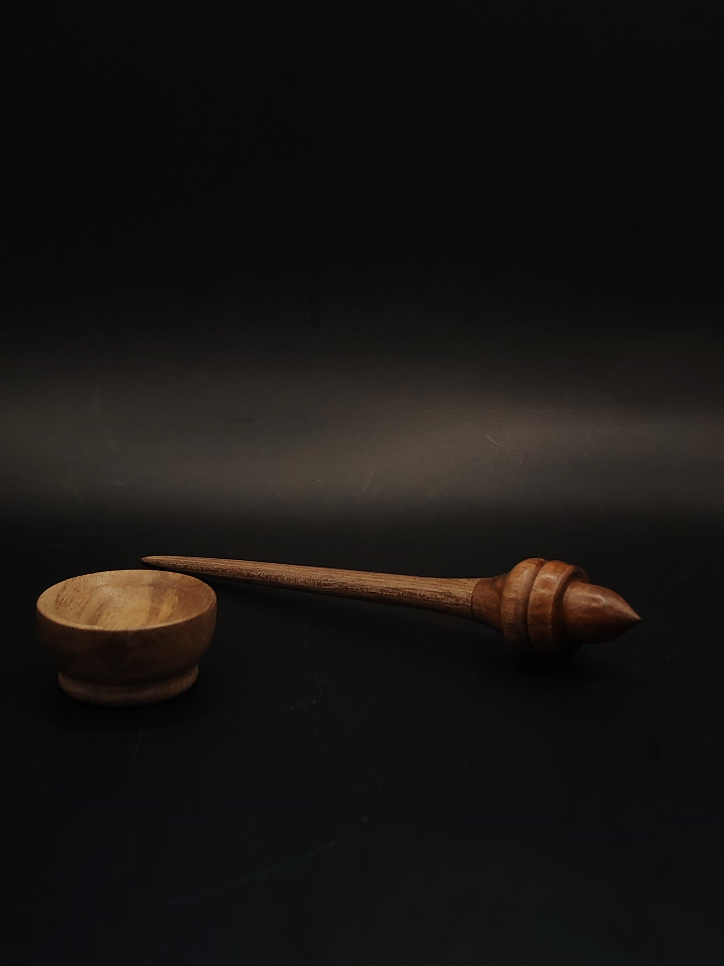 Mini Support Spindle for Yarn Spinning – Walnut, 16.5 cm (6.5″), 9 g Bowl