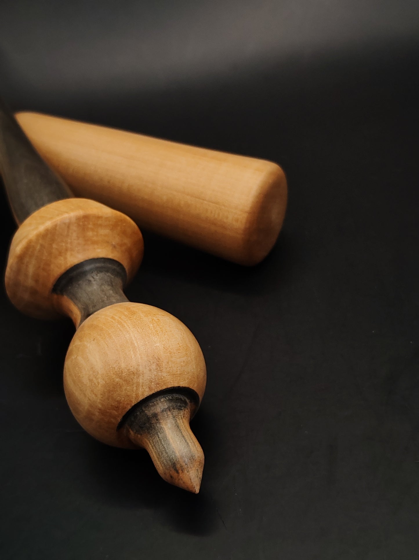 Support Spindle for Yarn Spinning – Walnut & Apple, 24 cm (9.4″), 23 g Lap Bowl