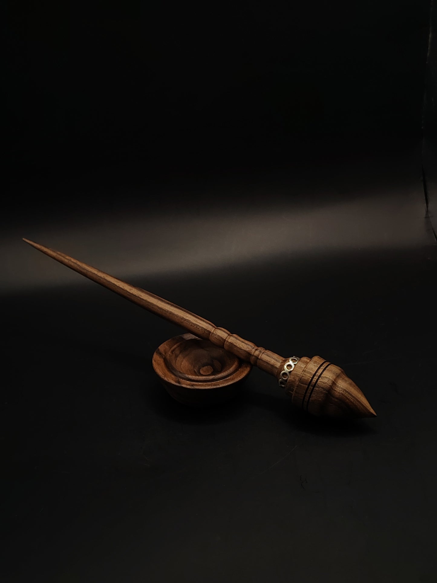 Walnut Support Spindle with Silver Ring – 23g