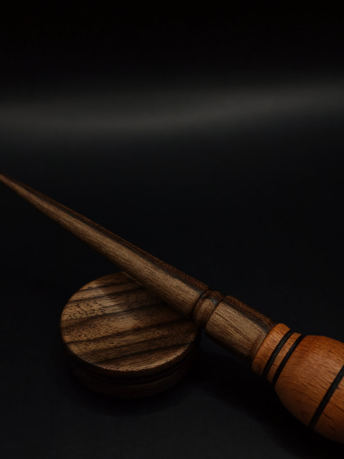 Mini Walnut Support Spindle with Beech Whorl – 12g / 0.42 oz