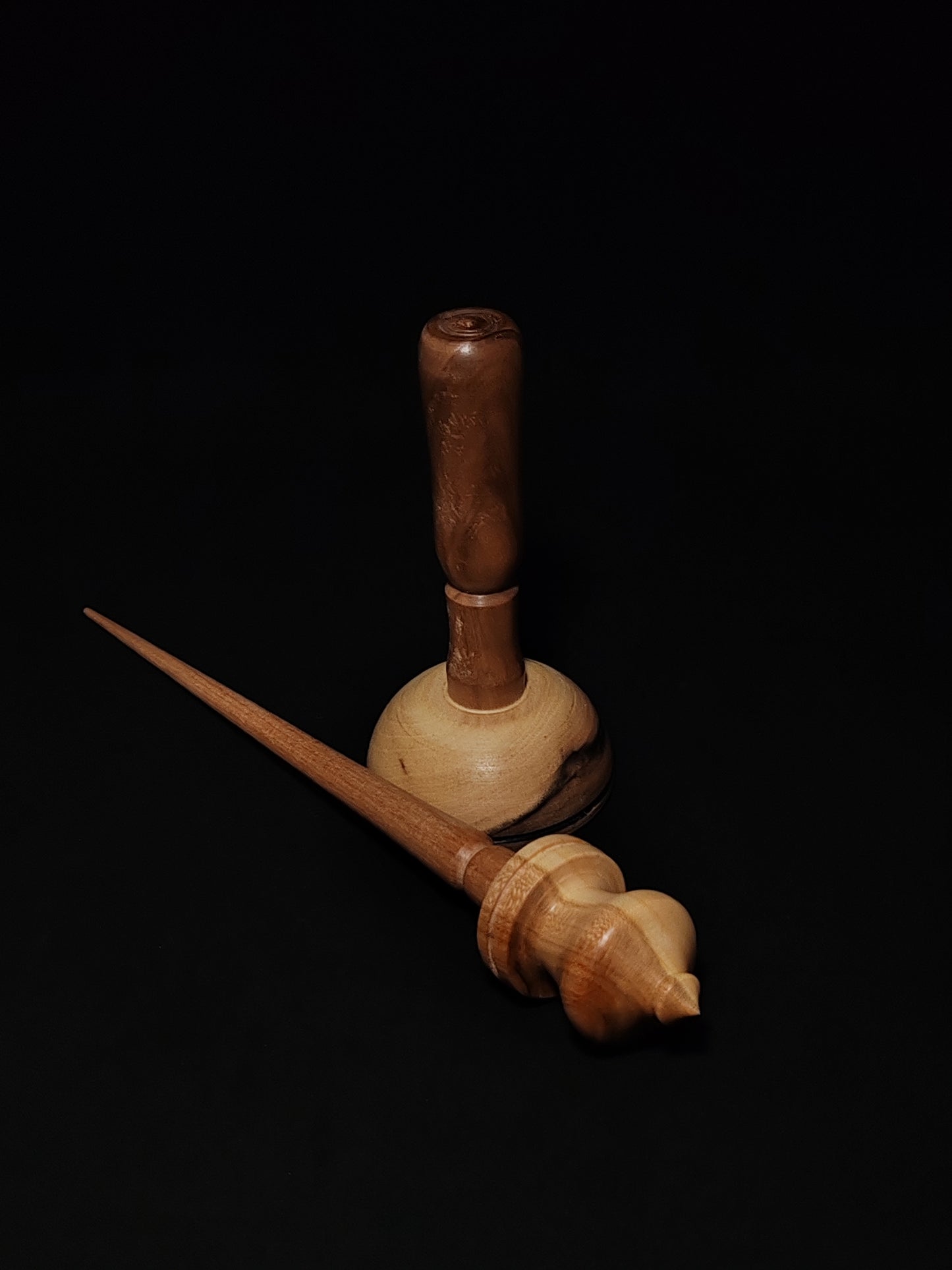 Support Spindle Set: Beechwood Shaft (25 cm / 9.84 inches, 32 grams / 1.13 ounces) with Plum Whorl