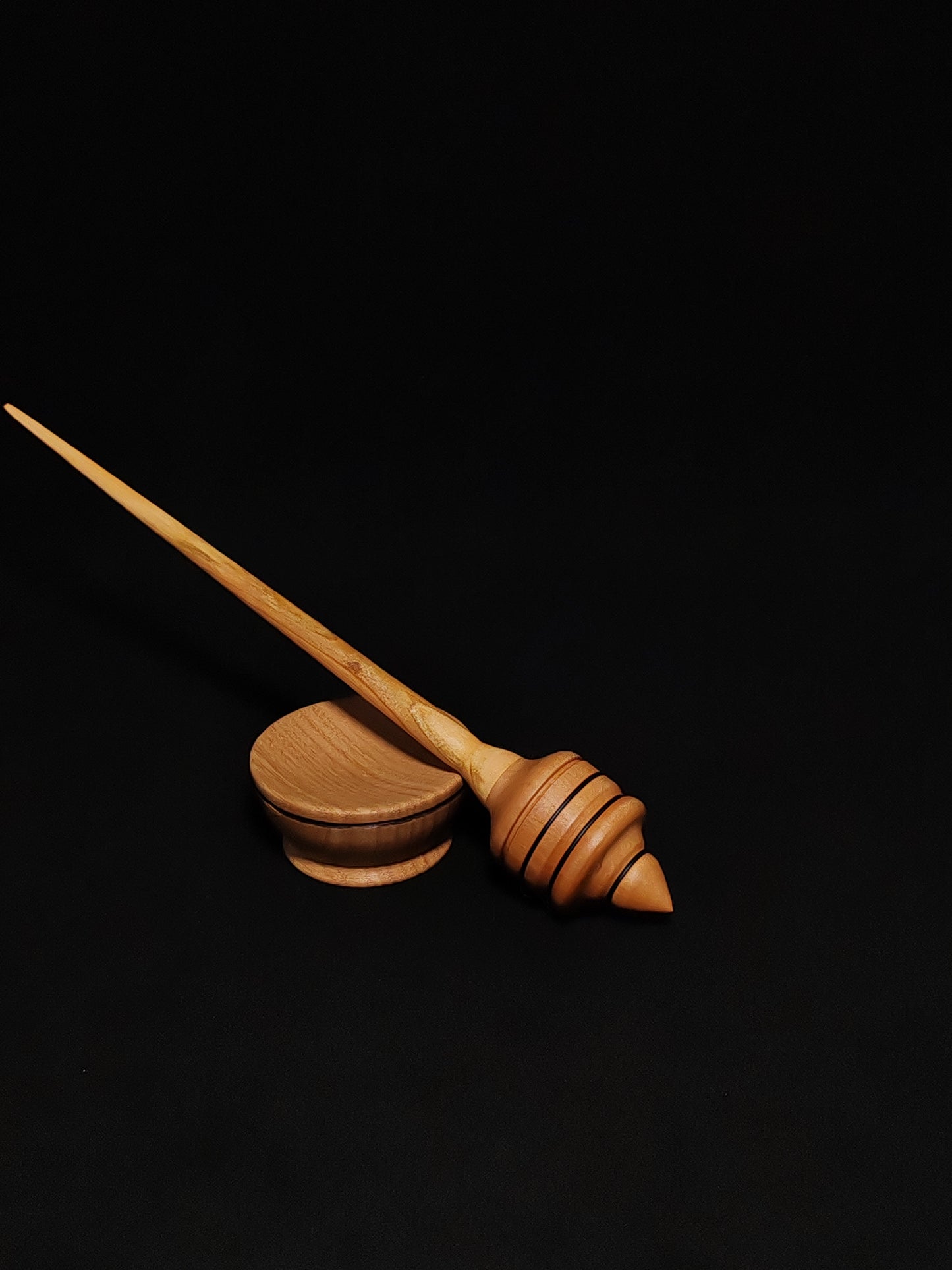 Support Spindle Set: Chestnut Shaft & Pear Whorl (24 cm / 9.45 inches, 27 g / 0.95 oz)