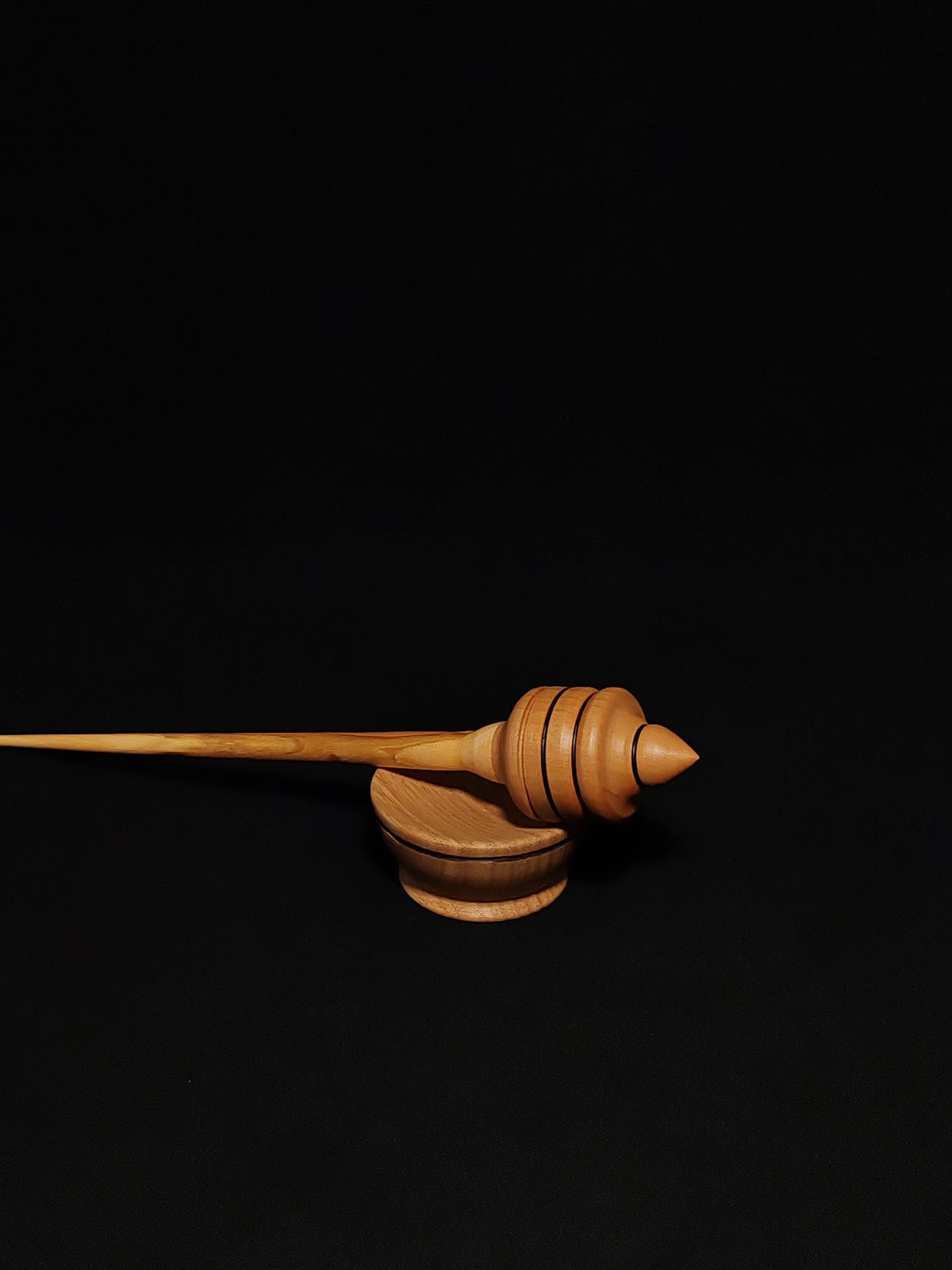 Support Spindle Set: Chestnut Shaft & Pear Whorl (24 cm / 9.45 inches, 27 g / 0.95 oz)