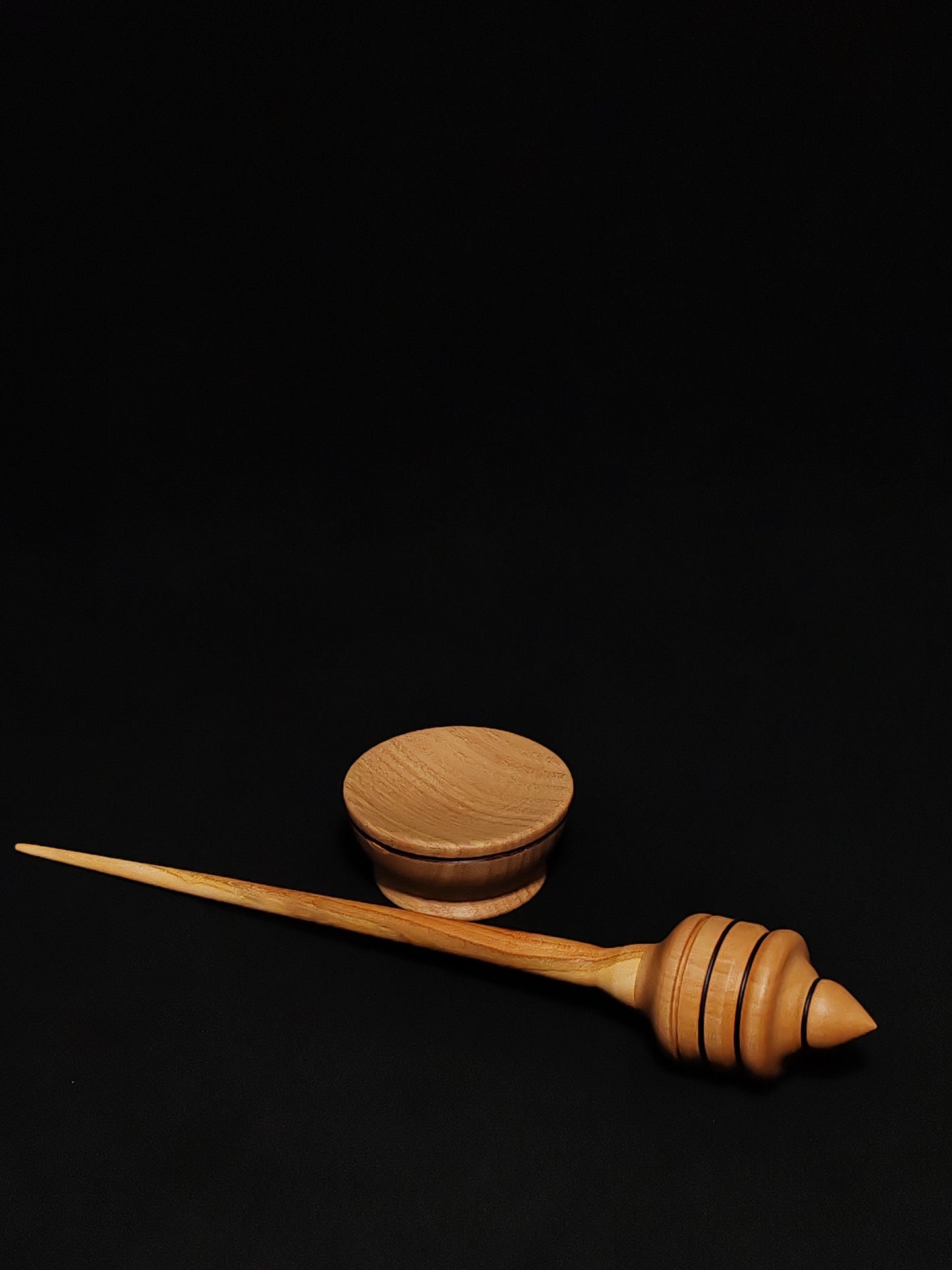 Support Spindle Set: Chestnut Shaft & Pear Whorl (24 cm / 9.45 inches, 27 g / 0.95 oz)