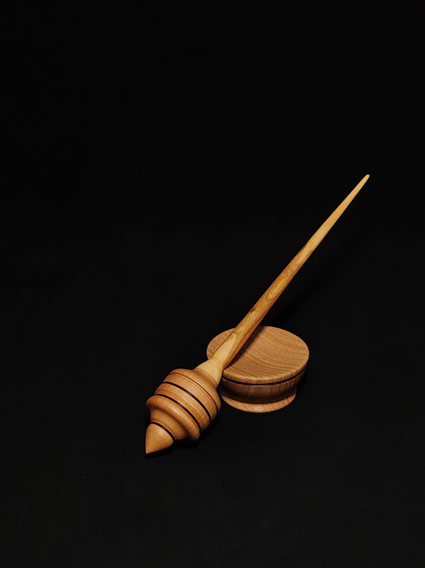 Support Spindle Set: Chestnut Shaft & Pear Whorl (24 cm / 9.45 inches, 27 g / 0.95 oz)