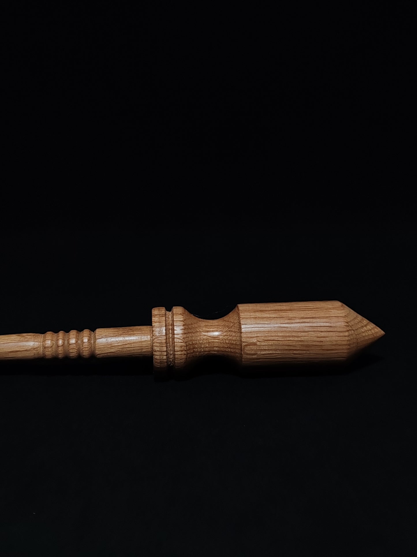 Artisan Support Spindle: Oak Wood (25.5 cm / 10.04 inches, 30 grams / 1.06 ounces) Covered with Natural Beeswax