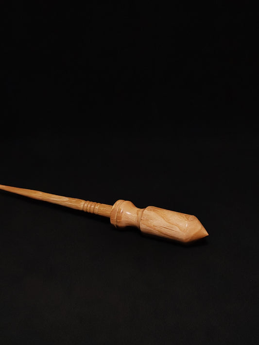 Artisan Support Spindle: Chestnut Whorl and Oak Shaft (27.5 cm / 10.83 inches, 38 grams / 1.34 ounces)