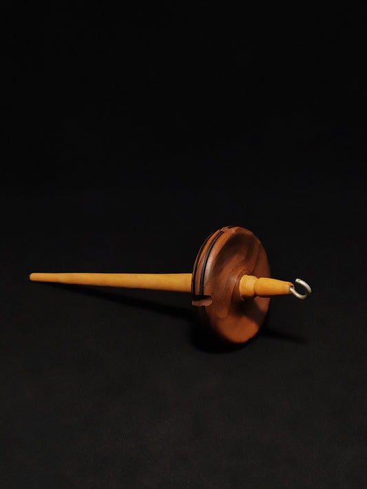 Drop Spindle: Oak Shaft and Walnut Whorl (20 cm / 7.87 inches, 30 grams / 1.06 ounces)