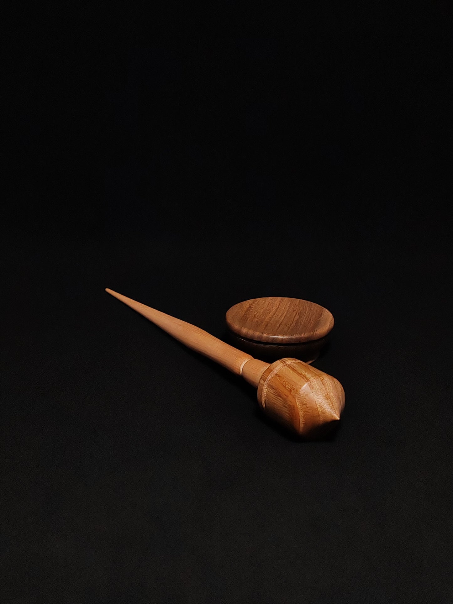 Support Spindle Set: Beech Shaft & Chestnut Whorl (24 cm / 9.45 inches, 19 g / 0.67 oz) with Walnut Support Bowl