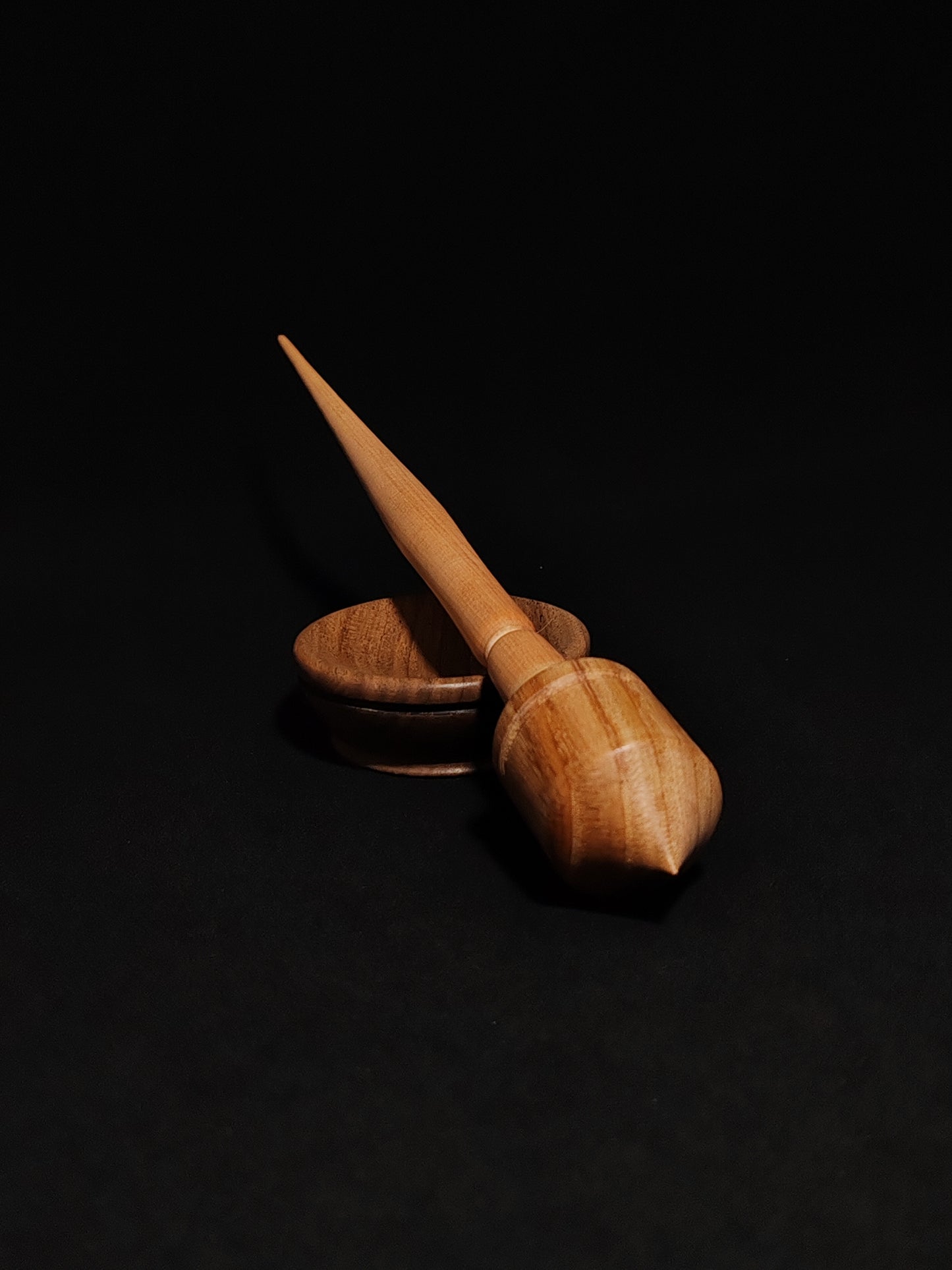 Support Spindle Set: Beech Shaft & Chestnut Whorl (24 cm / 9.45 inches, 19 g / 0.67 oz) with Walnut Support Bowl