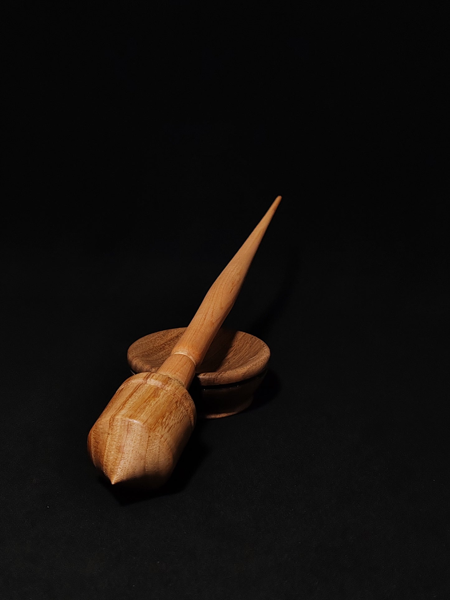 Support Spindle Set: Beech Shaft & Chestnut Whorl (24 cm / 9.45 inches, 19 g / 0.67 oz) with Walnut Support Bowl