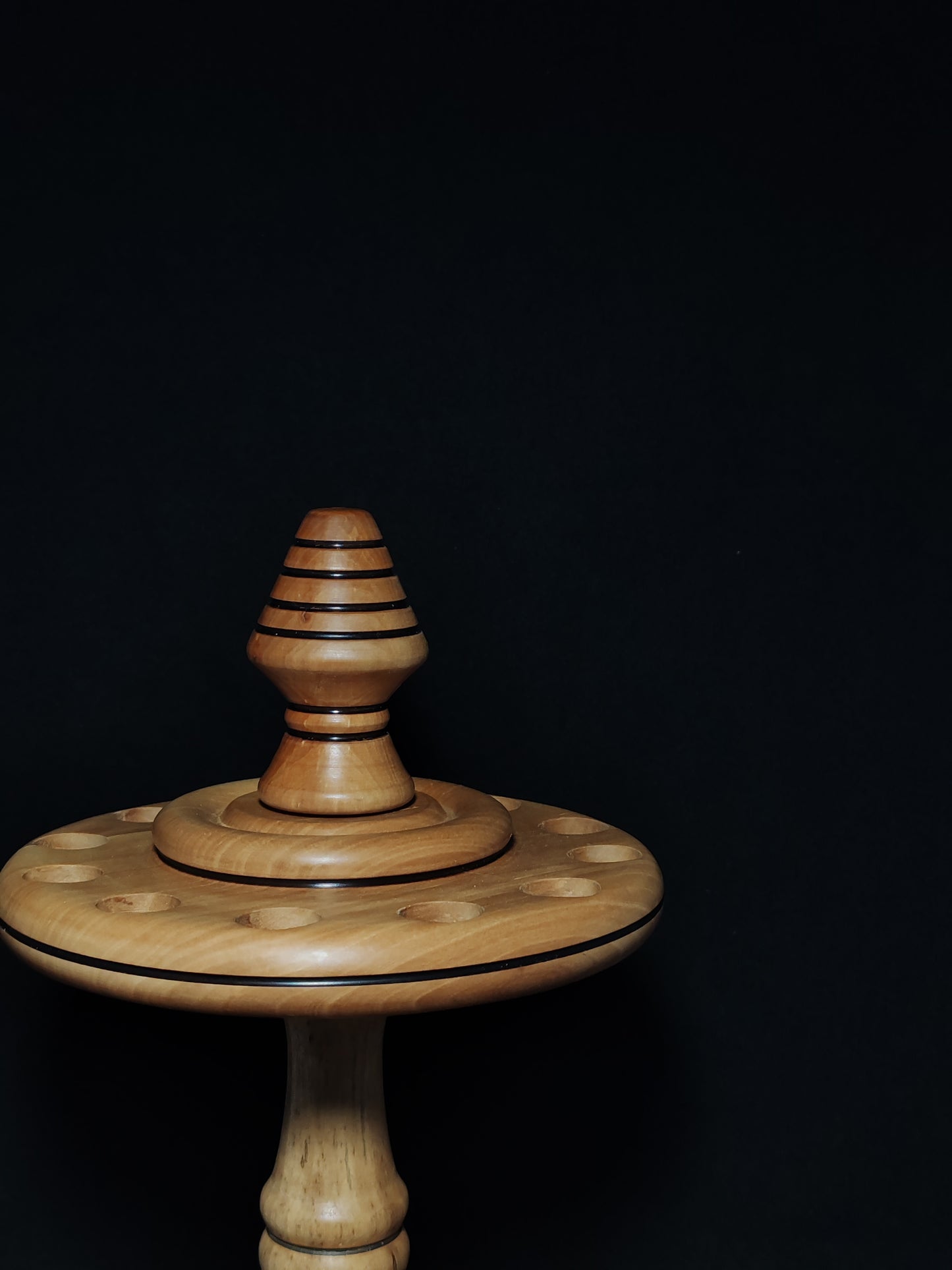 Spindle Stand: Walnut, Pear, and Chestnut (31 cm Height) for 12 Drop and Support Spindles