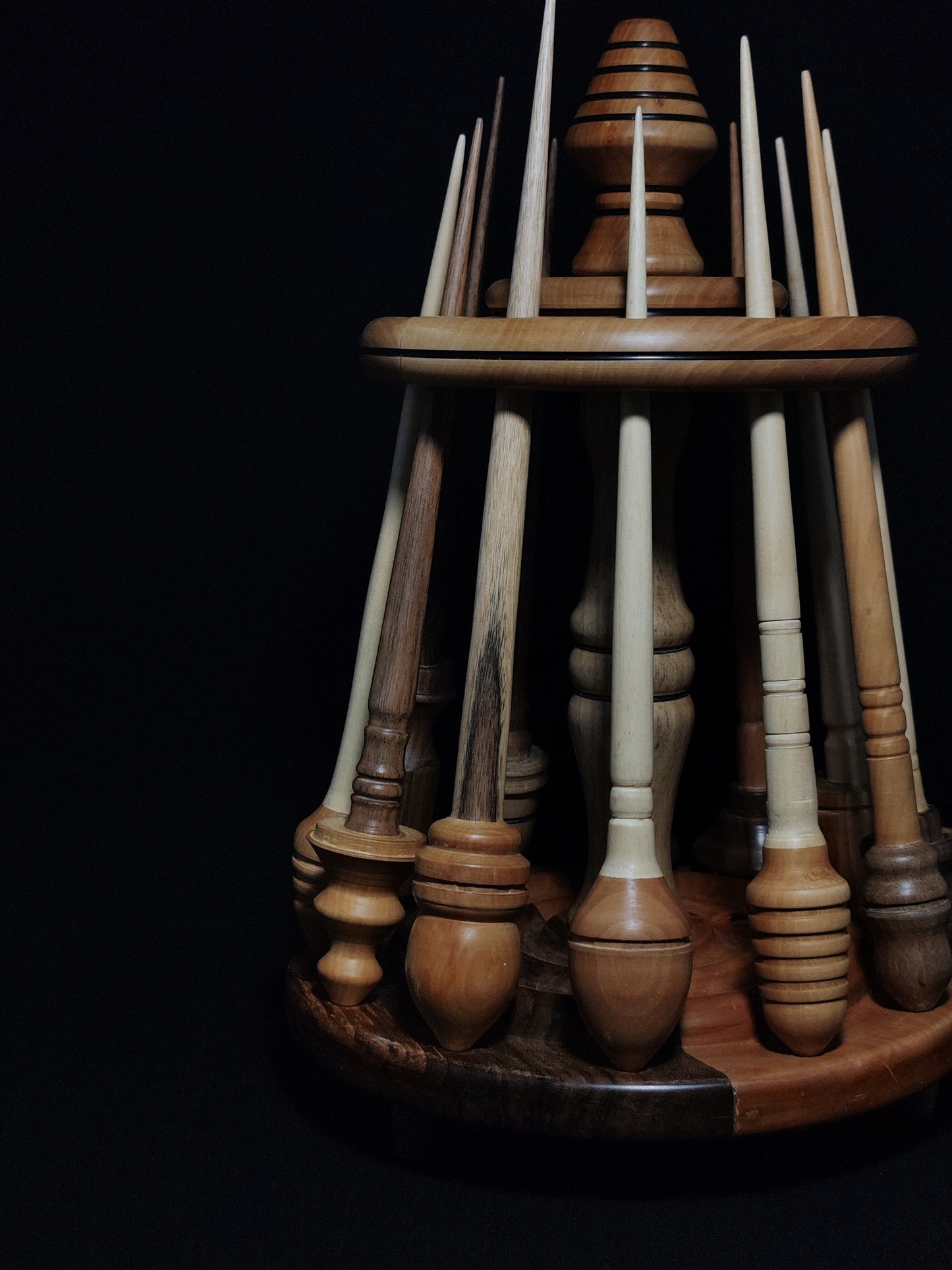 Spindle Stand: Walnut, Pear, and Chestnut (31 cm Height) for 12 Drop and Support Spindles