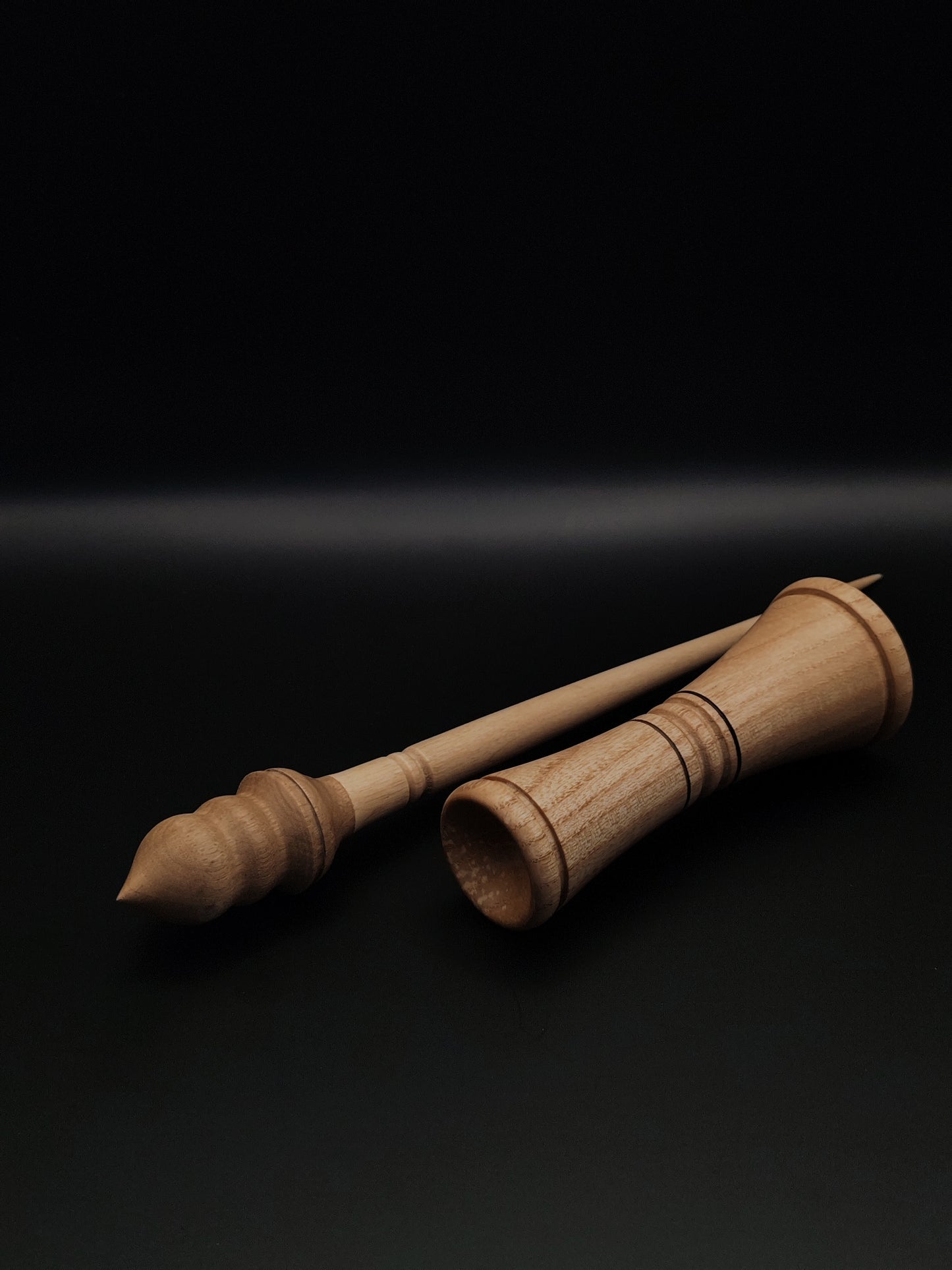 Support Spindle Set: Apple Shaft & Walnut Whorl (27.5 cm / 10.83 inches, 20 g / 0.71 oz) with Oak Lap Support Bowl