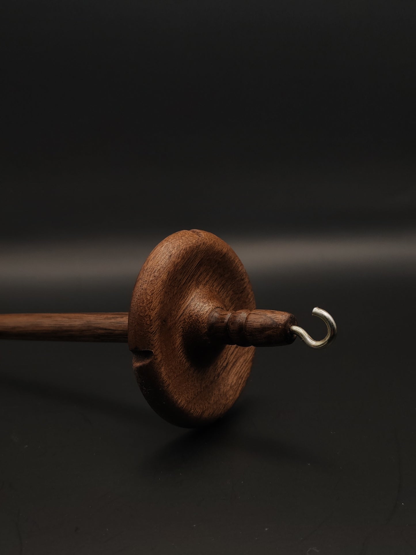 Drop Spindle: Walnut Wood (25.5 cm / 10.04 in, 23 g / 0.81 oz) with Organic Wax Finish